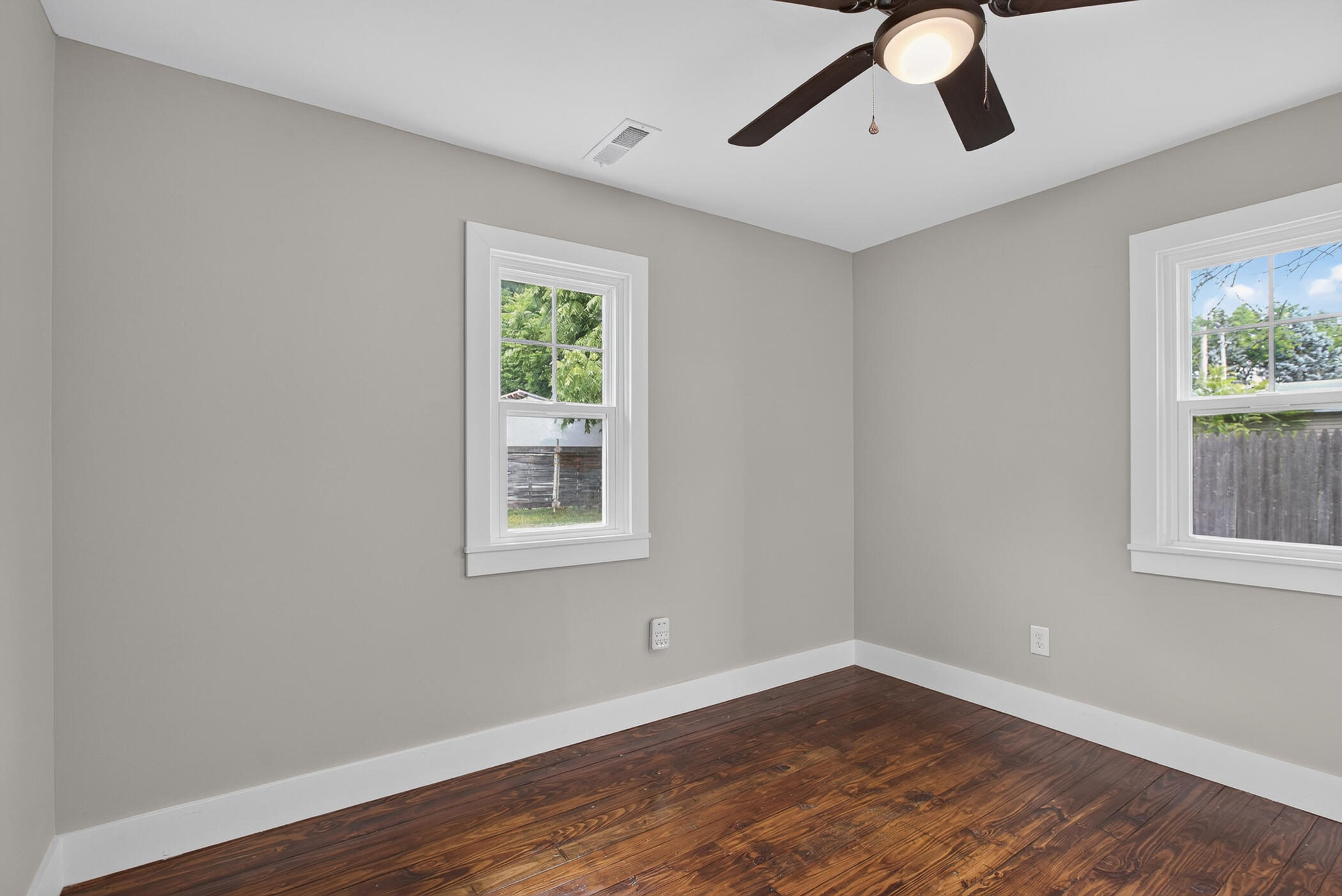 61 Jonquil Street SW Grand Rapids MI 49548