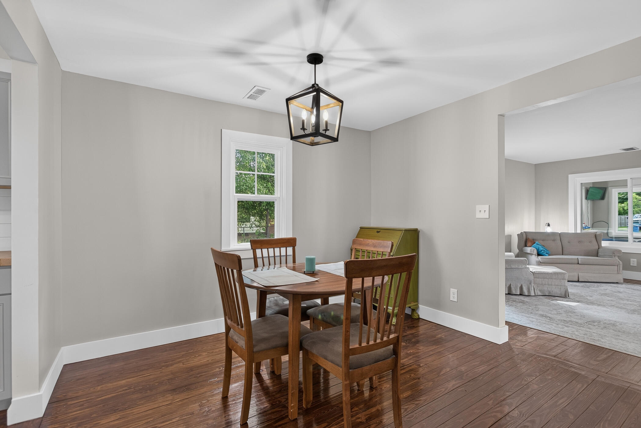 61 Jonquil Street SW Grand Rapids MI 49548