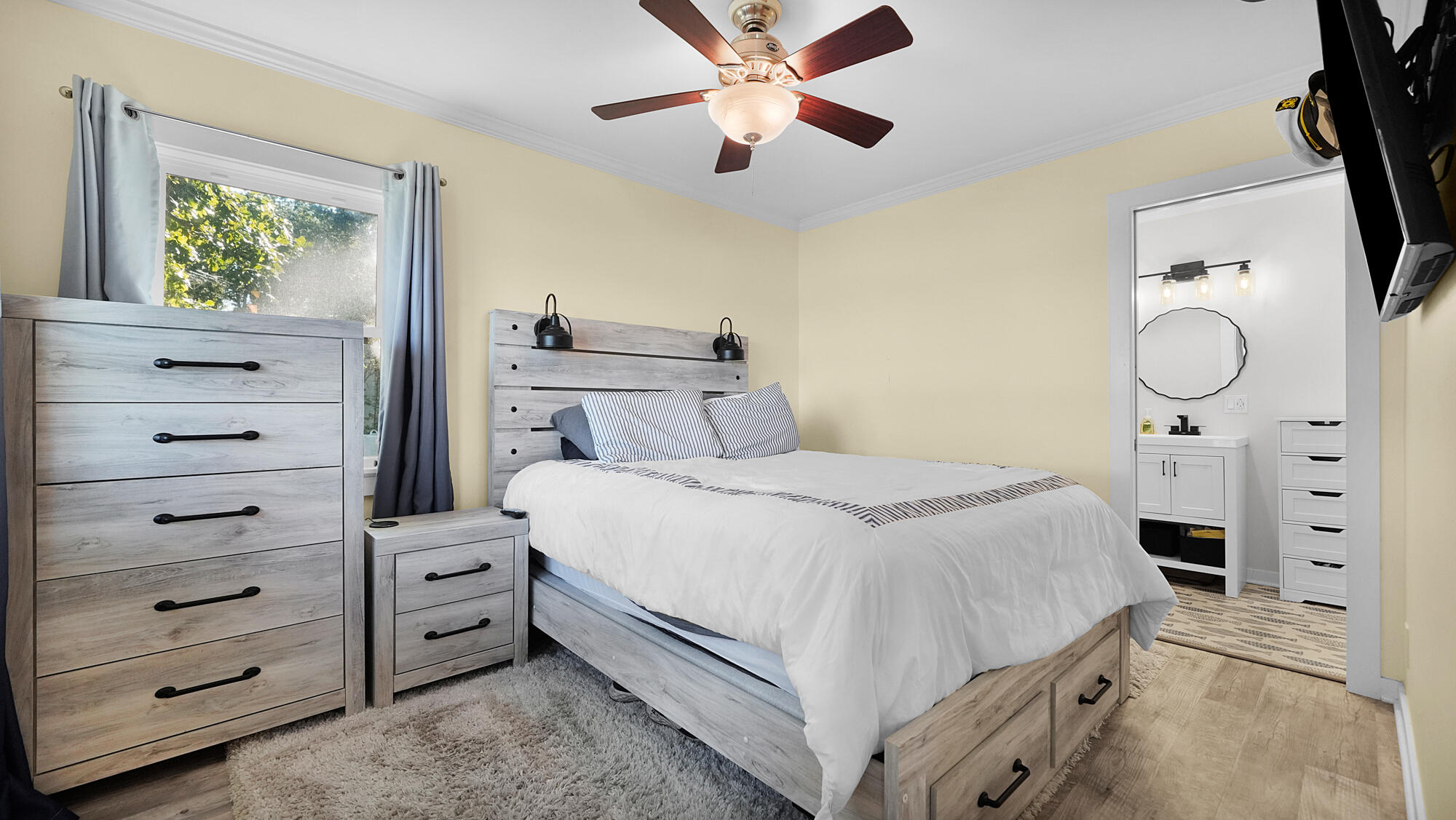 4245 S Shore Drive Allegan MI 49010