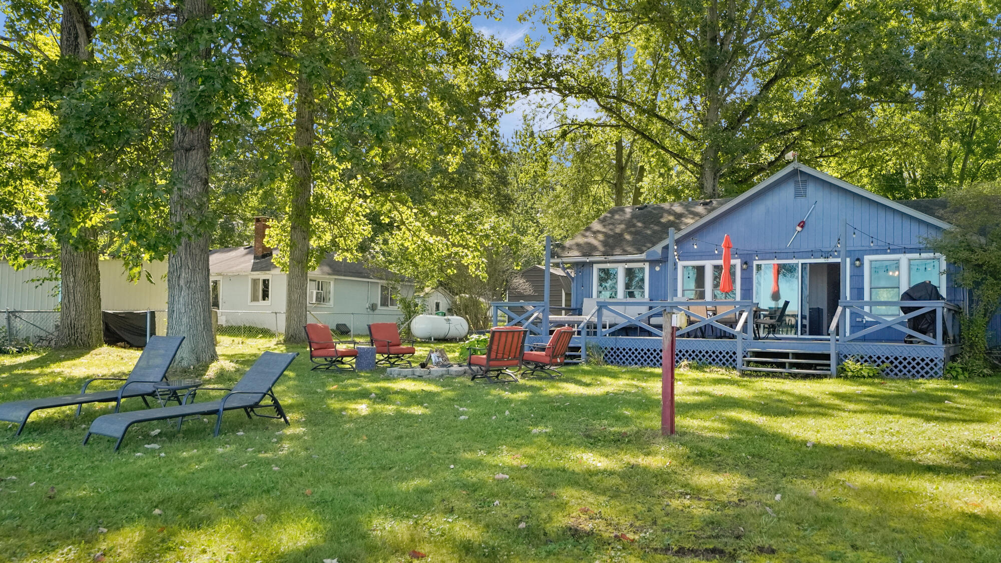 4245 S Shore Drive Allegan MI 49010