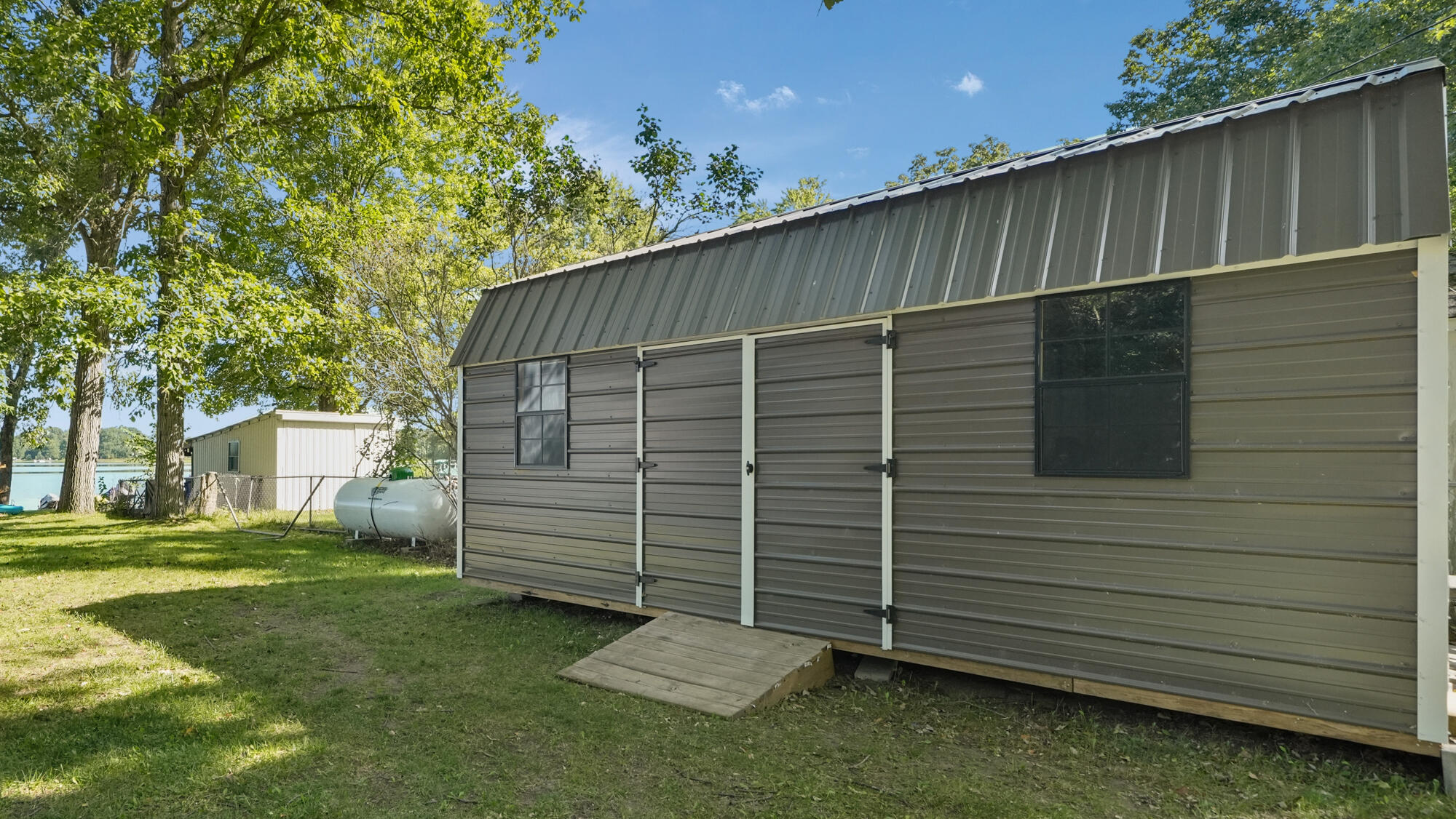 4245 S Shore Drive Allegan MI 49010