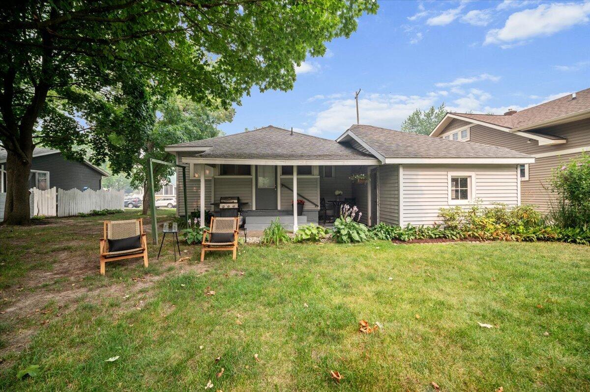 312 Sigsbee Avenue NE Rockford MI 49341