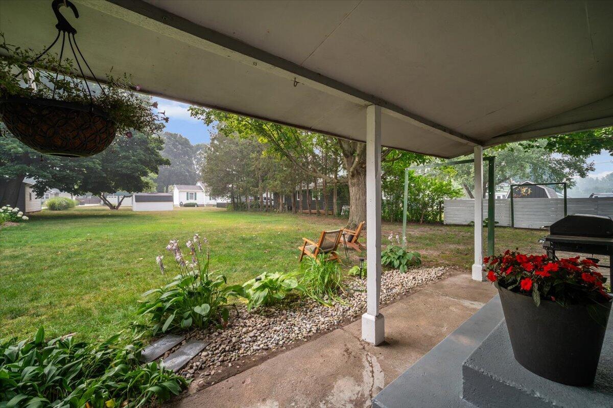 312 Sigsbee Avenue NE Rockford MI 49341