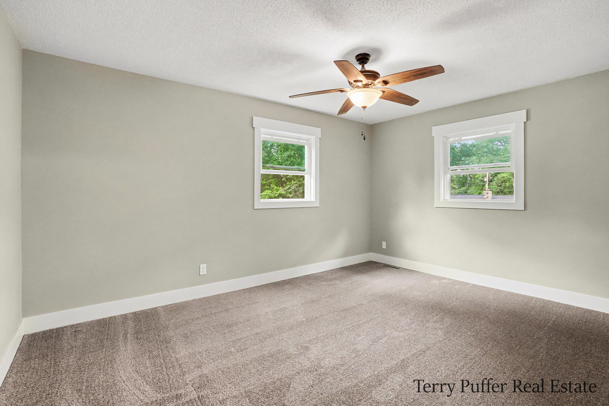 1107 Lancelot Drive Muskegon MI 49445