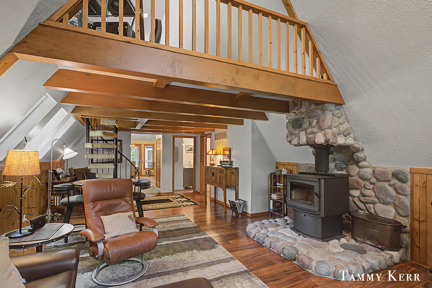 6051 Old Allegan Road Saugatuck MI 49453