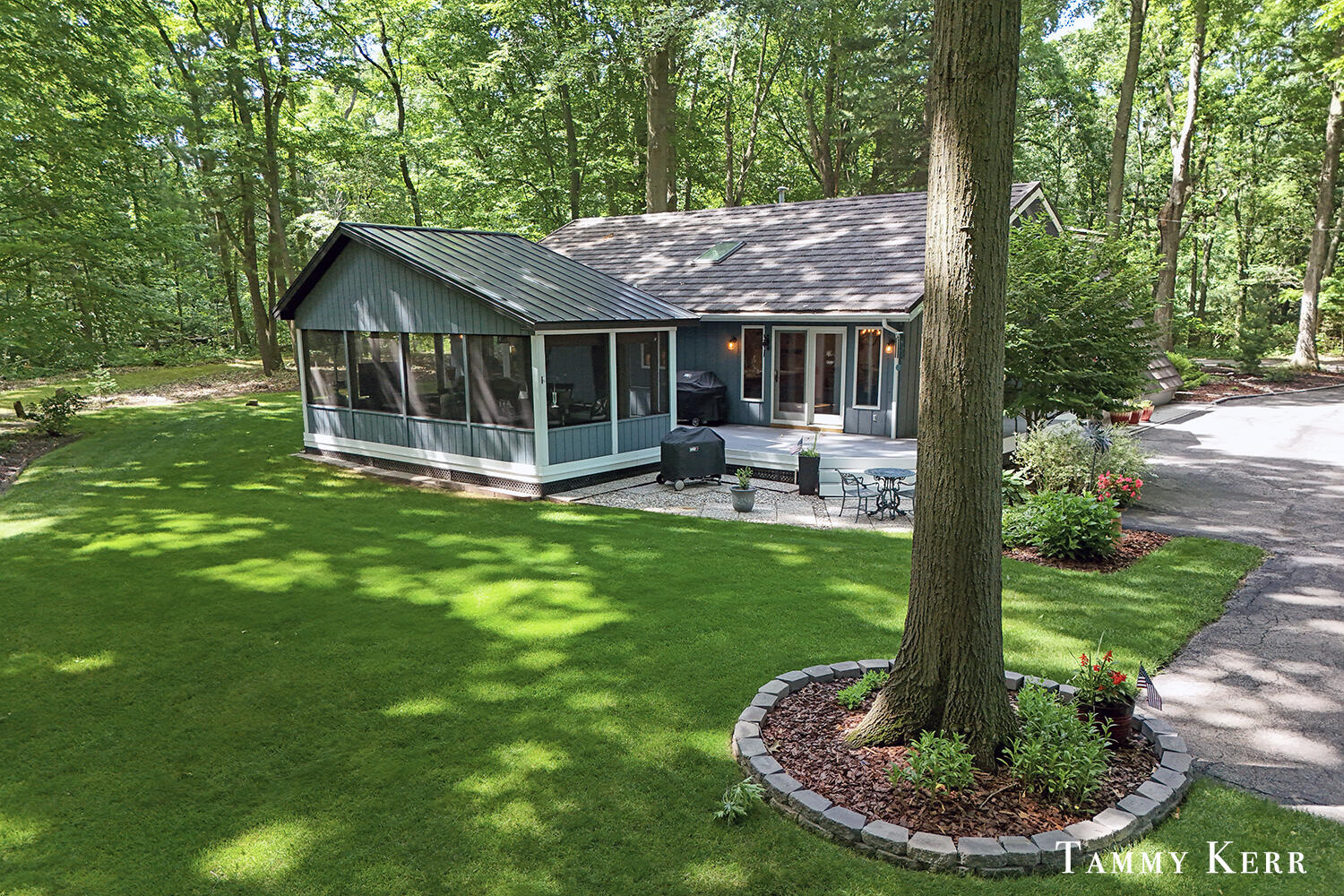 6051 Old Allegan Road Saugatuck MI 49453