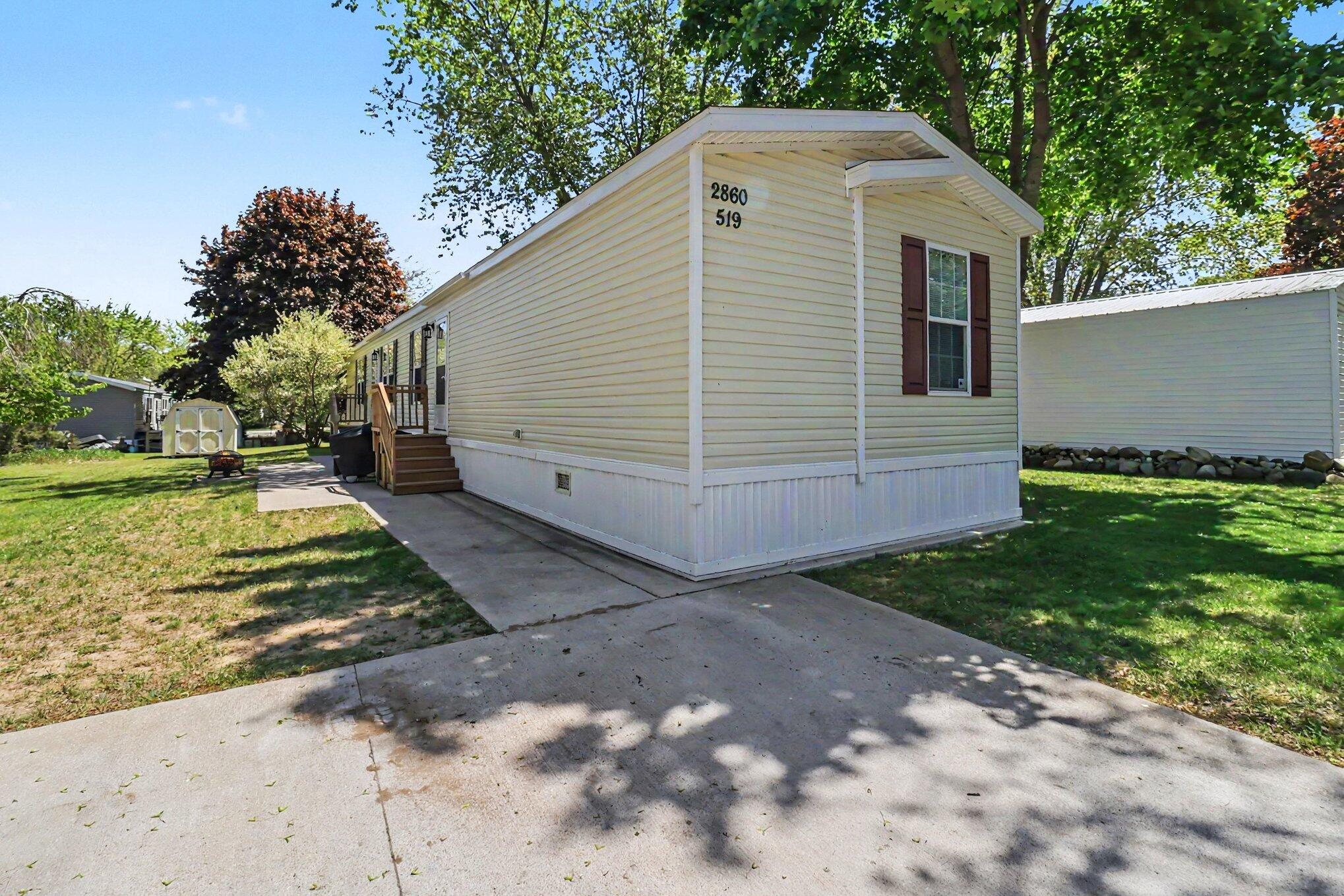 2860 Trepanier Drive Ludington MI 49431