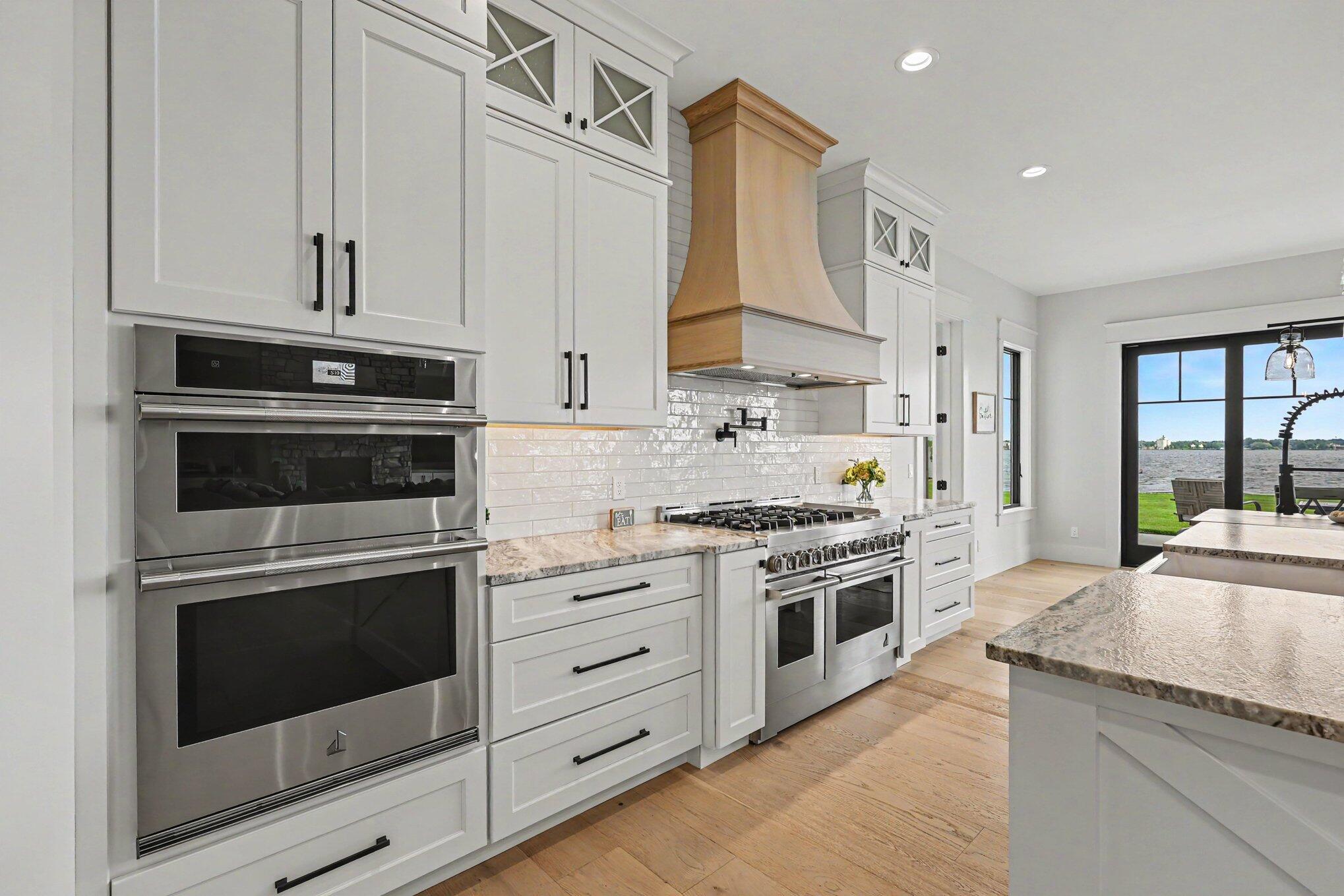 1019 Moorings Court Muskegon MI 49445