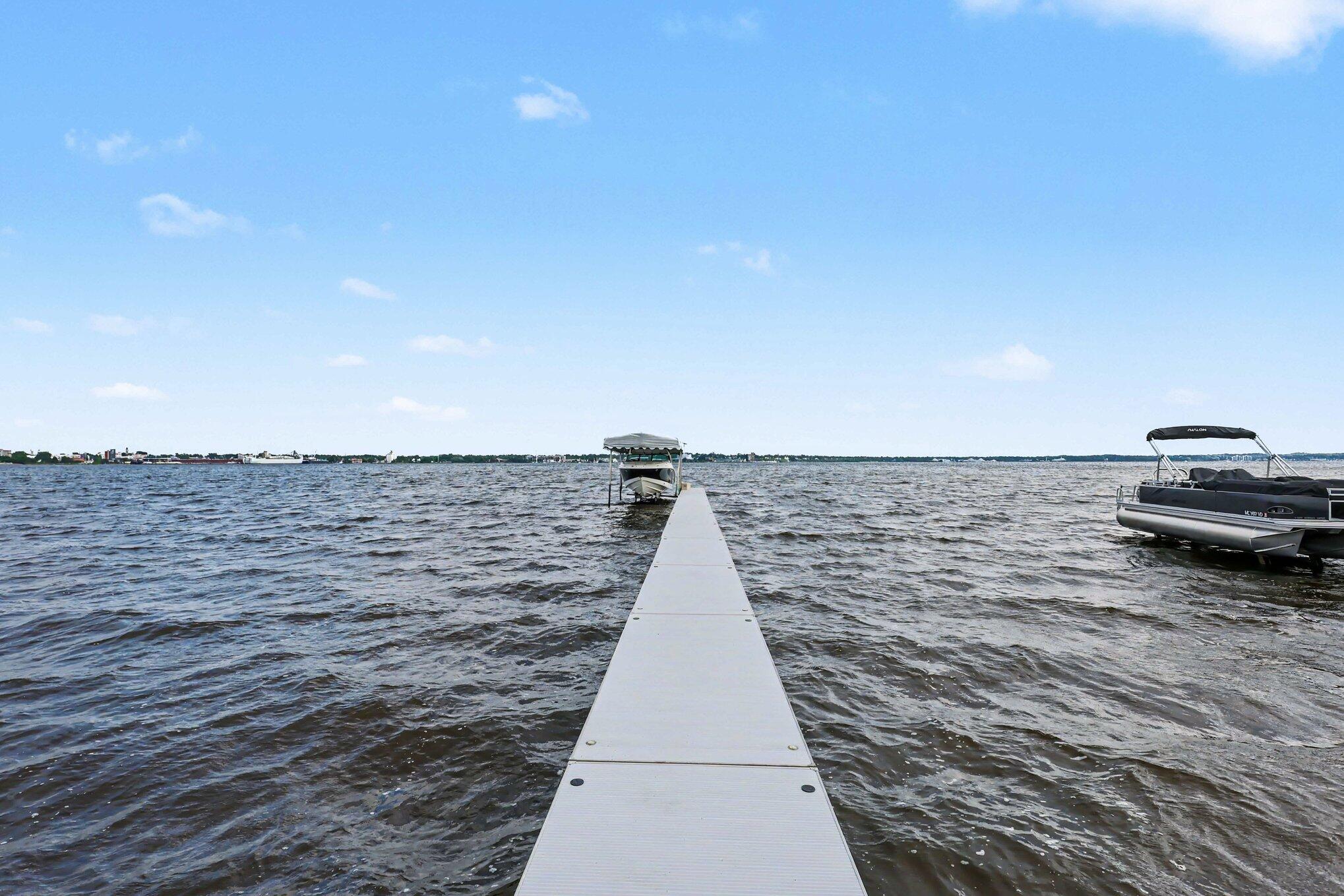 1019 Moorings Court Muskegon MI 49445