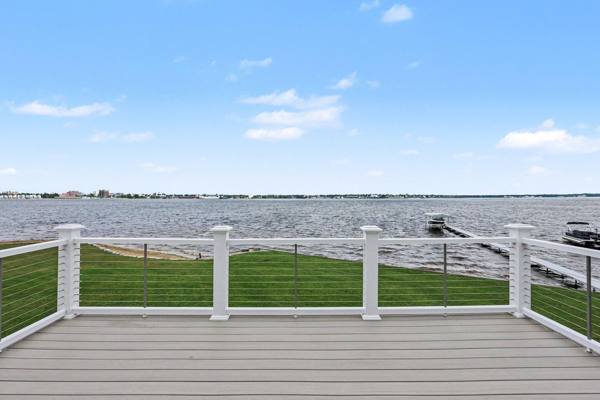 1019 Moorings Court Muskegon MI 49445