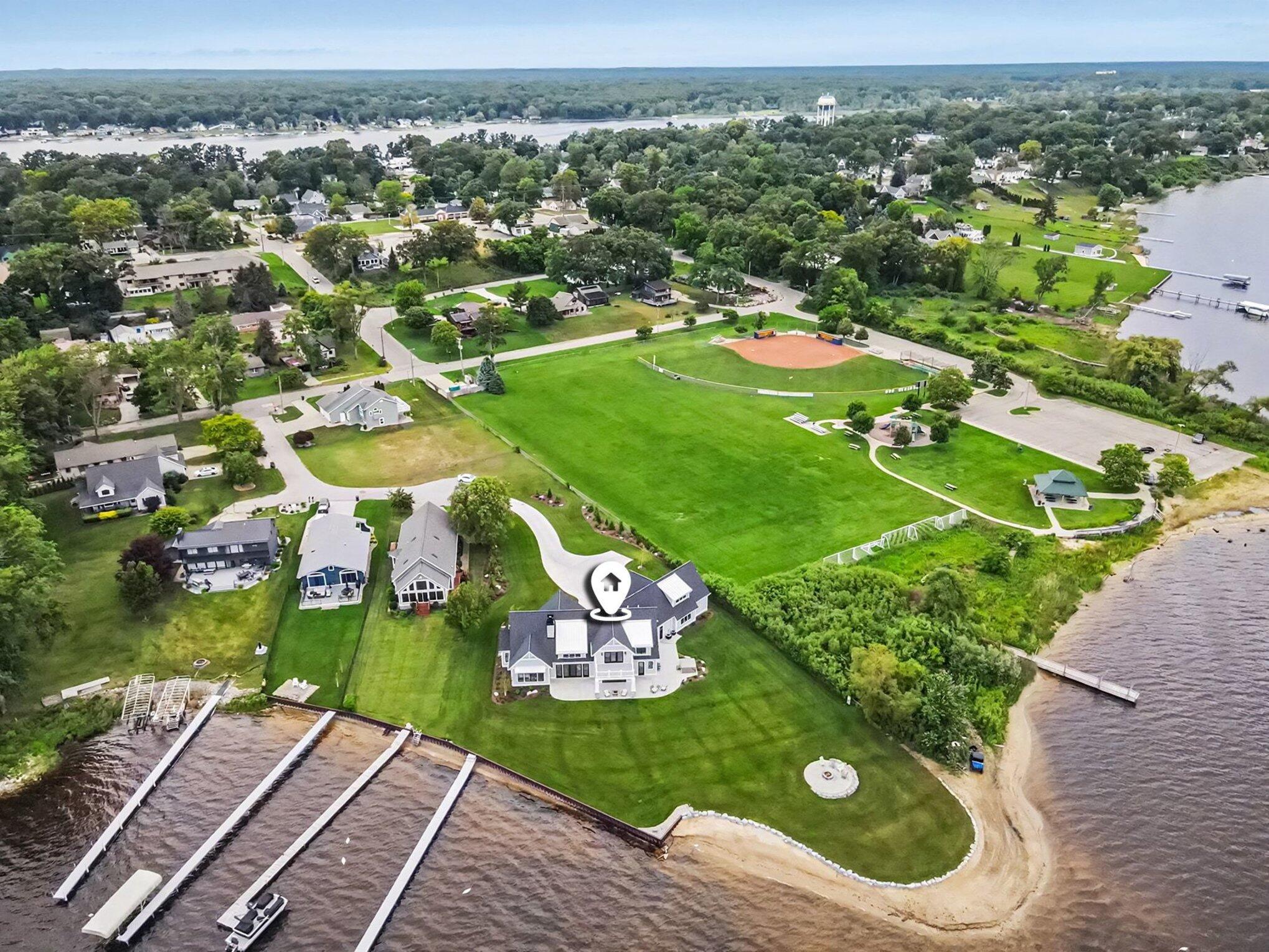 1019 Moorings Court Muskegon MI 49445