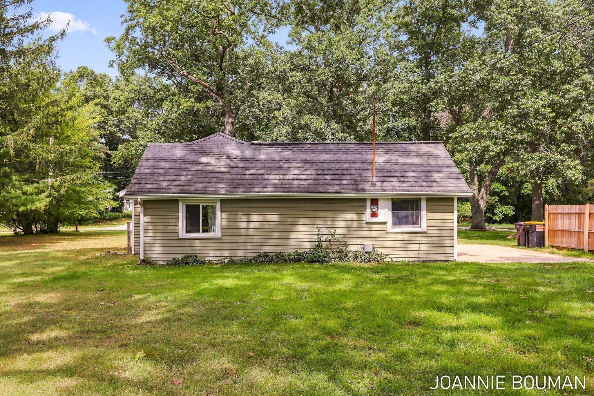 15412 Groesbeck Street Grand Haven MI 49417