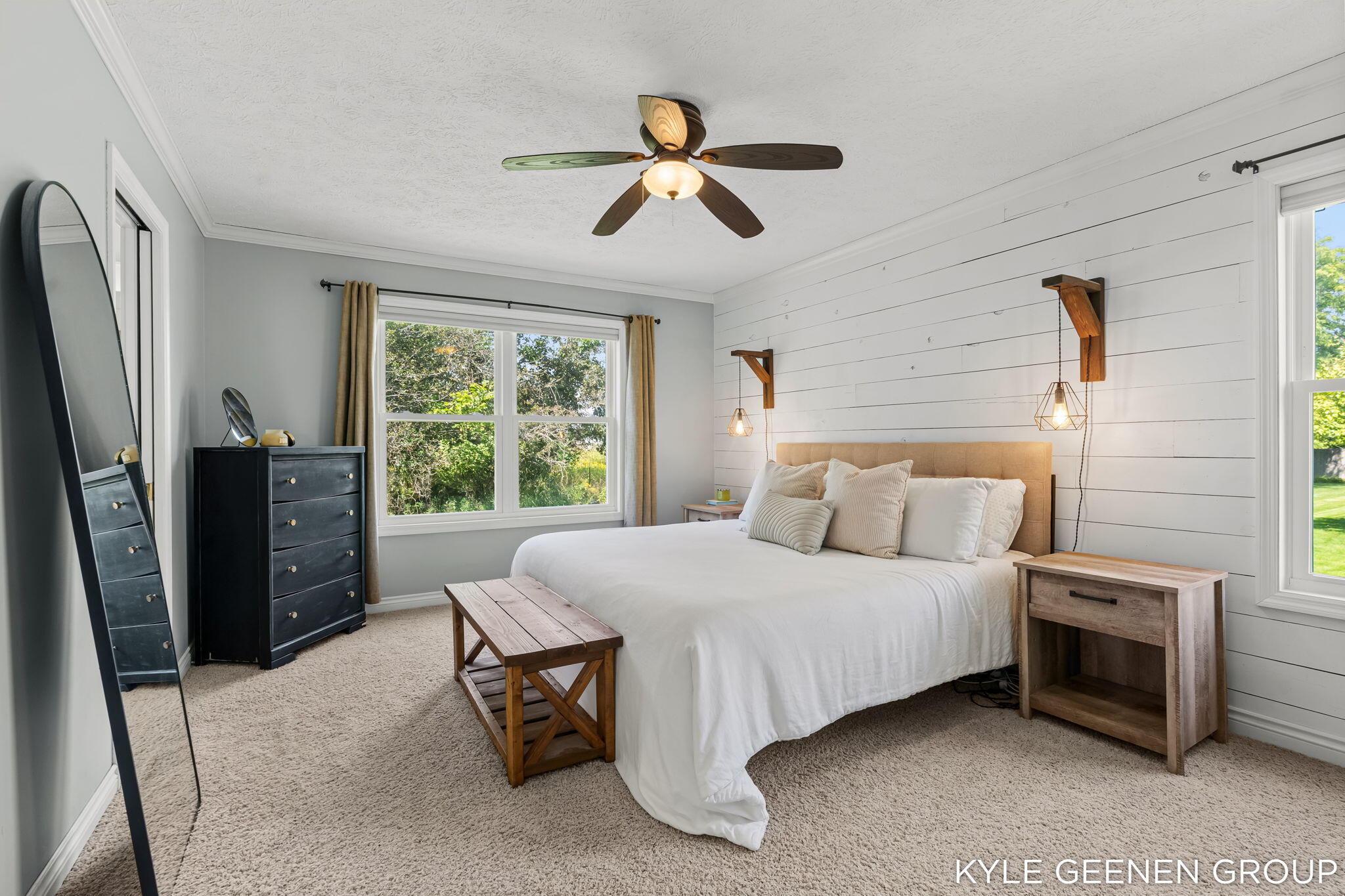 1519 W Springfield Circle Zeeland MI 49464