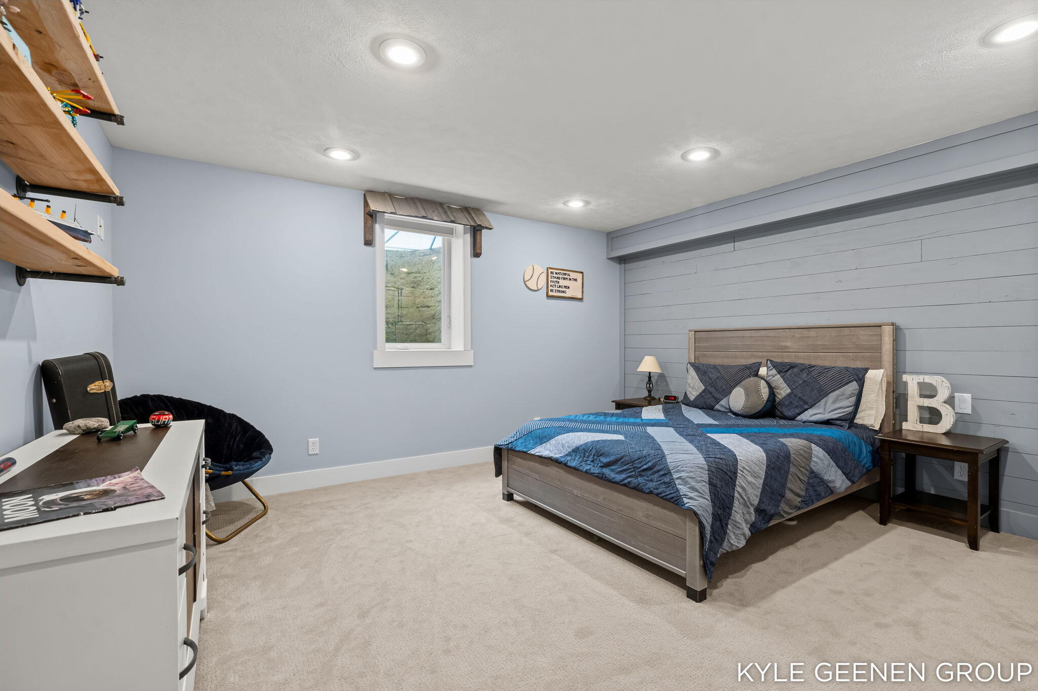 1519 W Springfield Circle Zeeland MI 49464