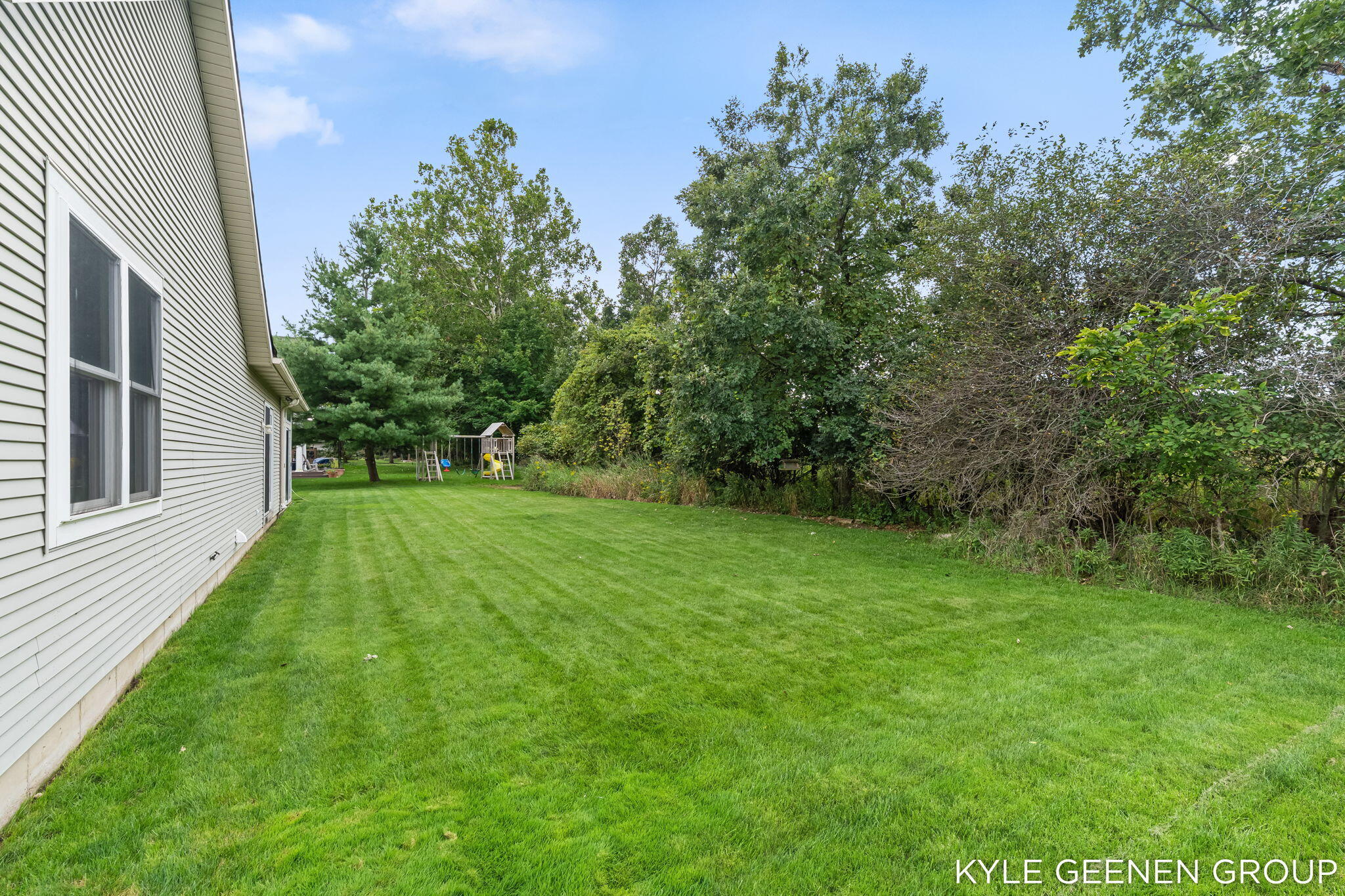 1519 W Springfield Circle Zeeland MI 49464