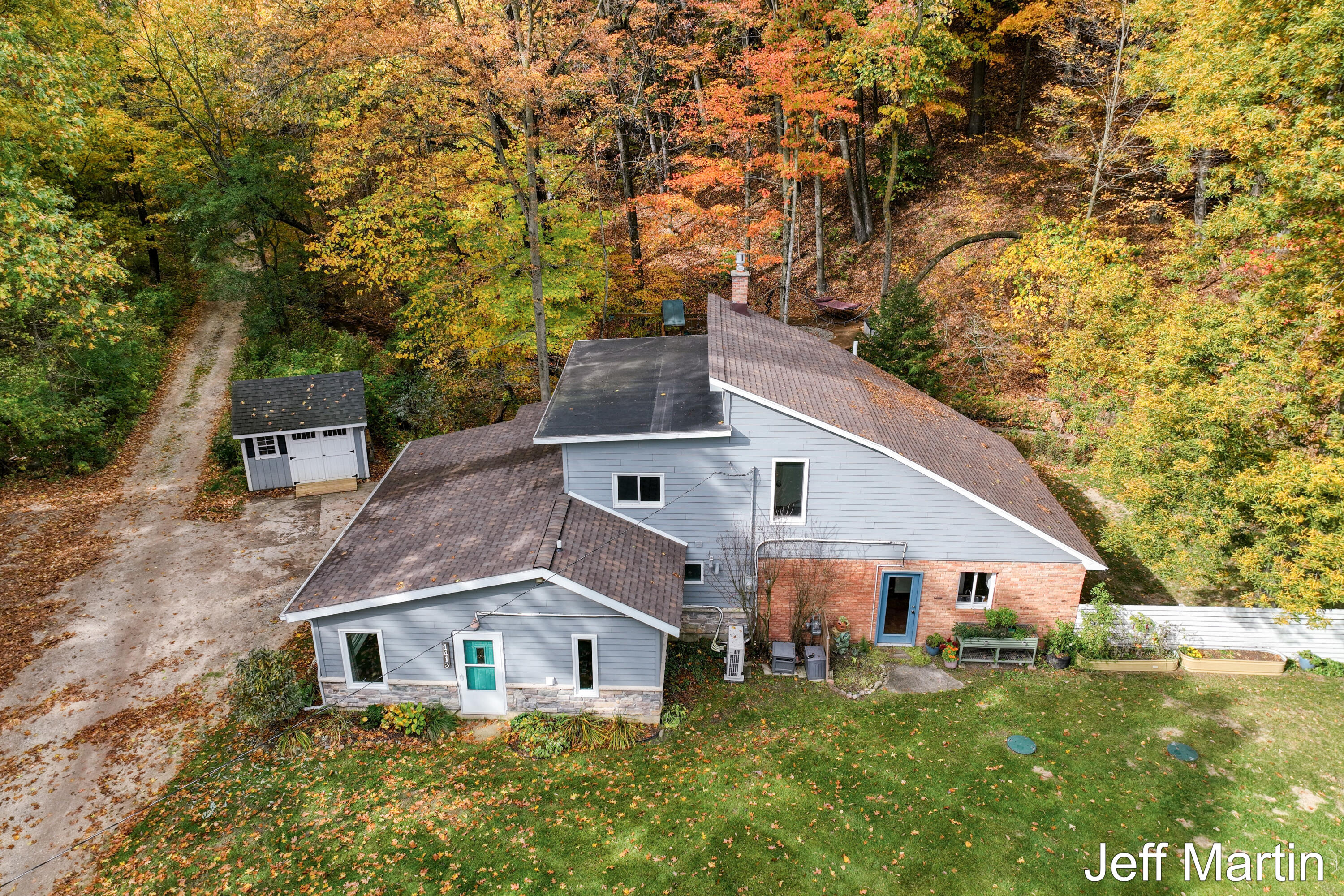 1413 Grand River Drive NE Ada MI 49301