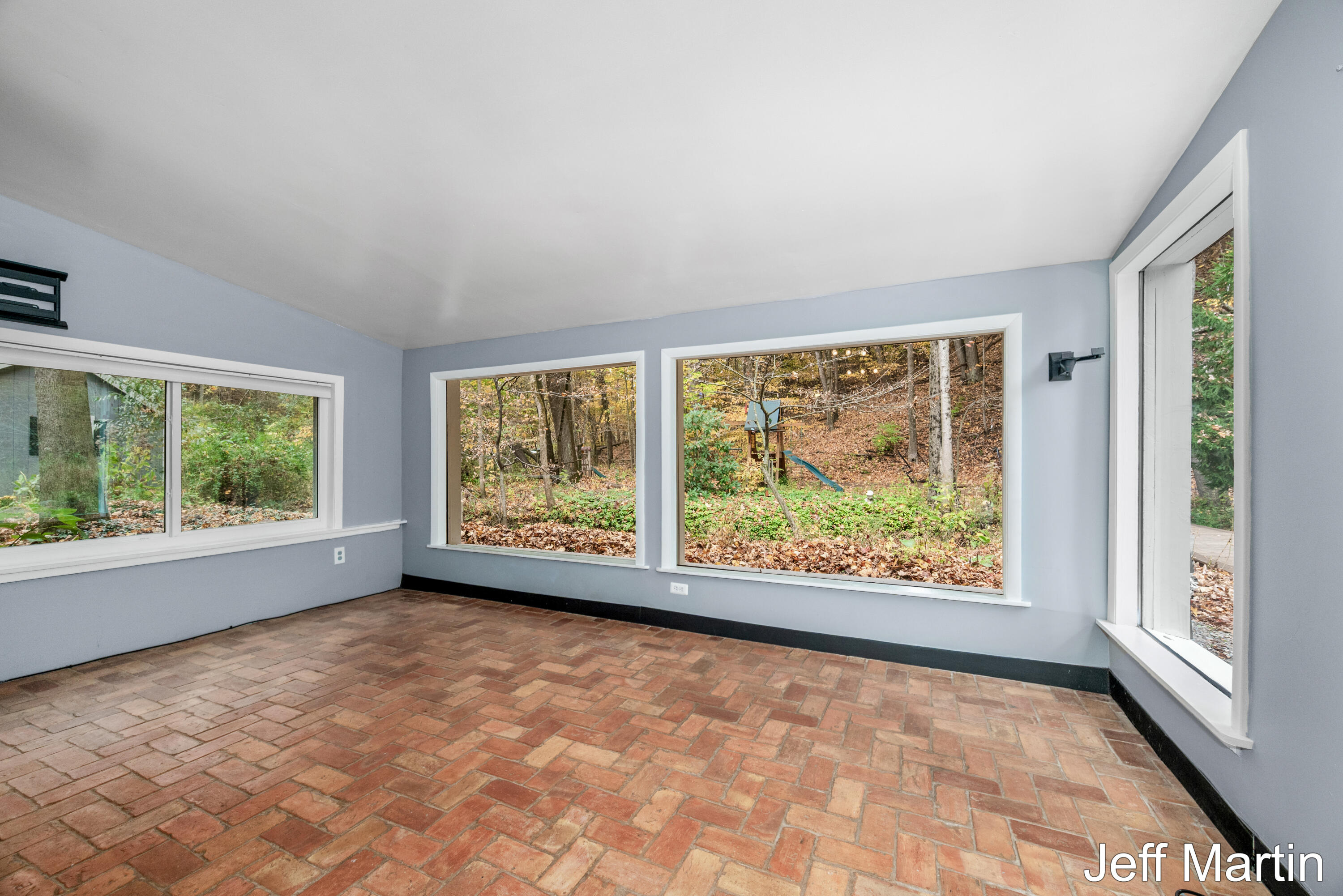 1413 Grand River Drive NE Ada MI 49301