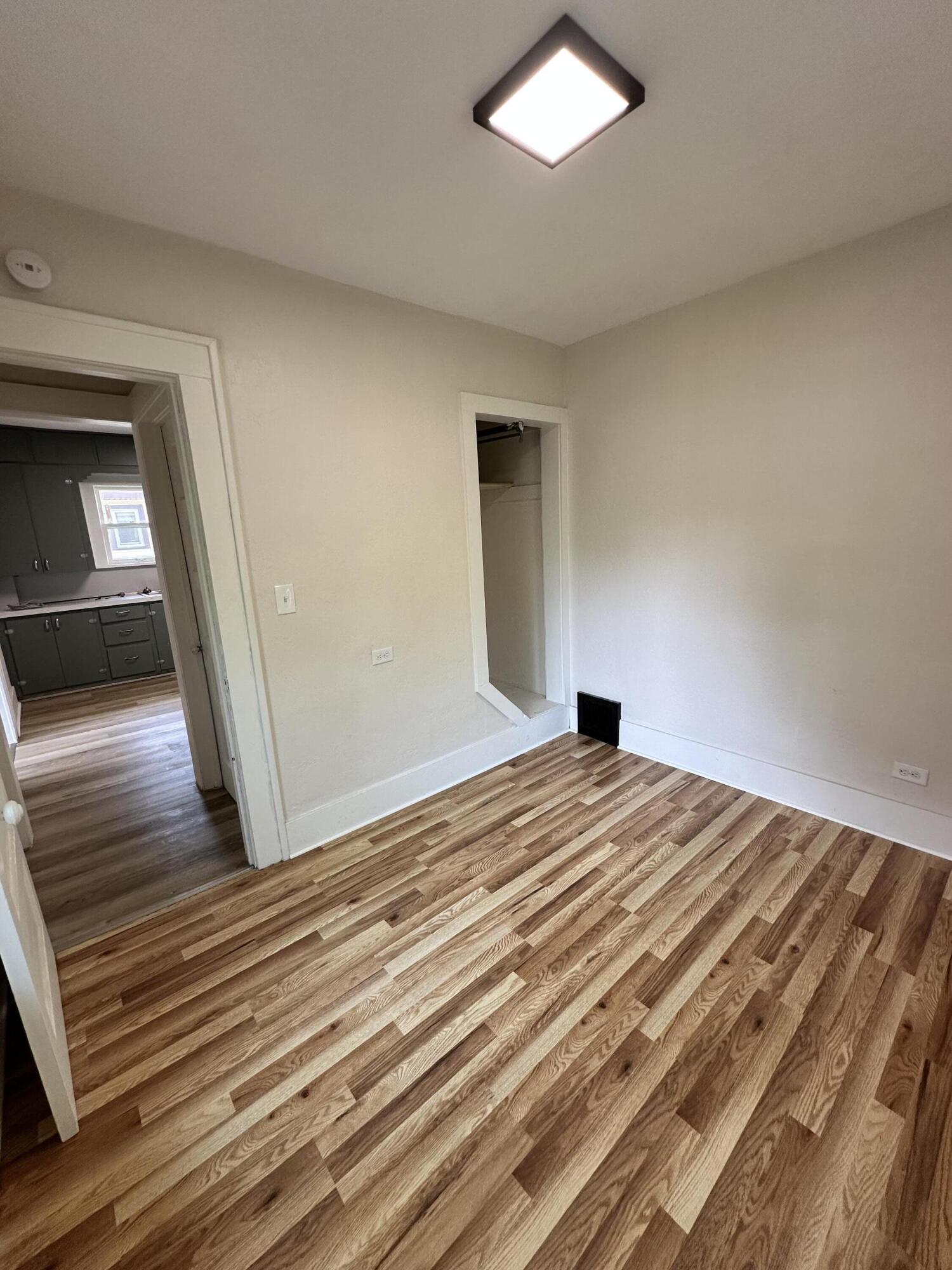 1636 Wood Street Muskegon MI 49442