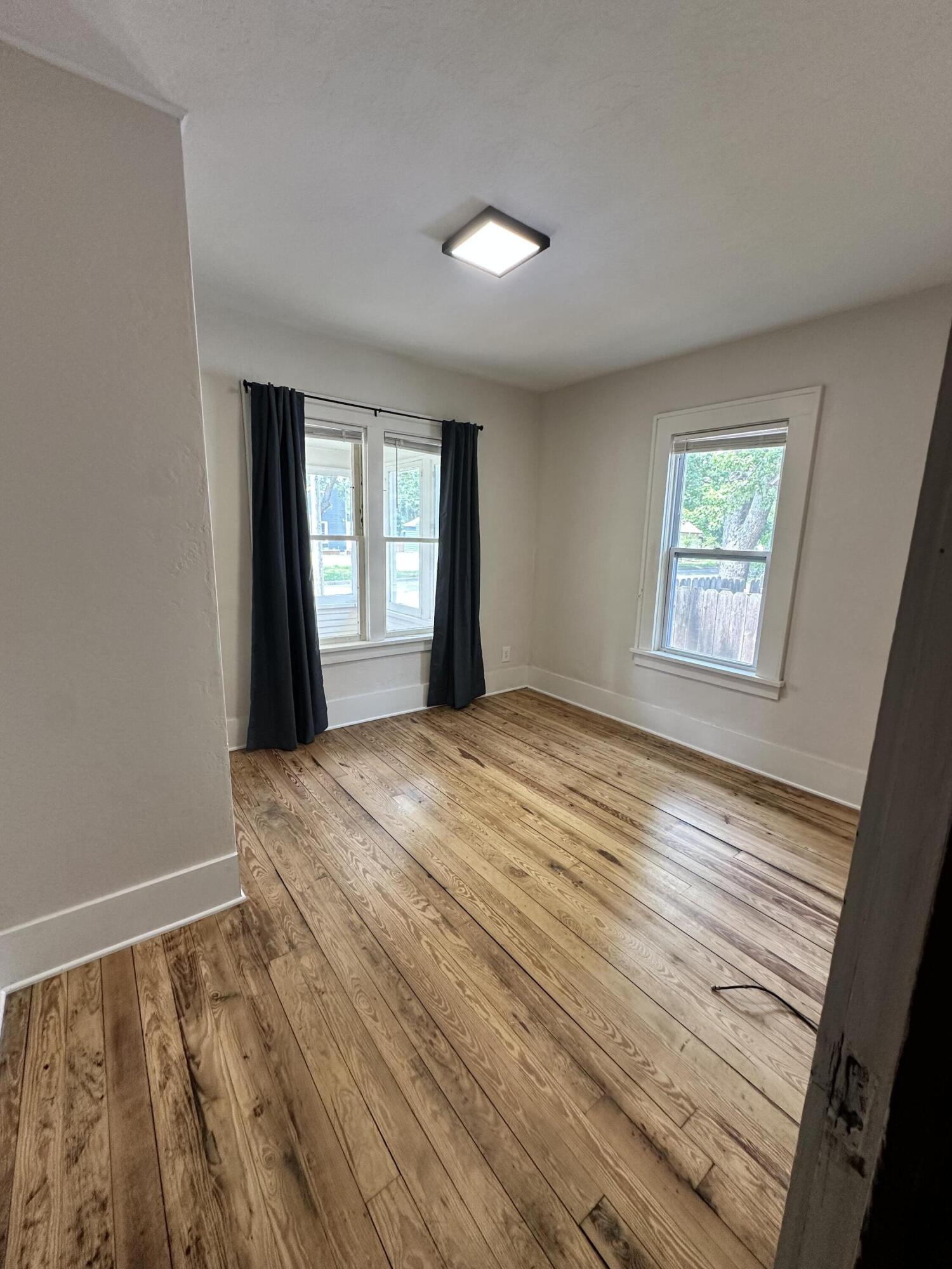 1636 Wood Street Muskegon MI 49442