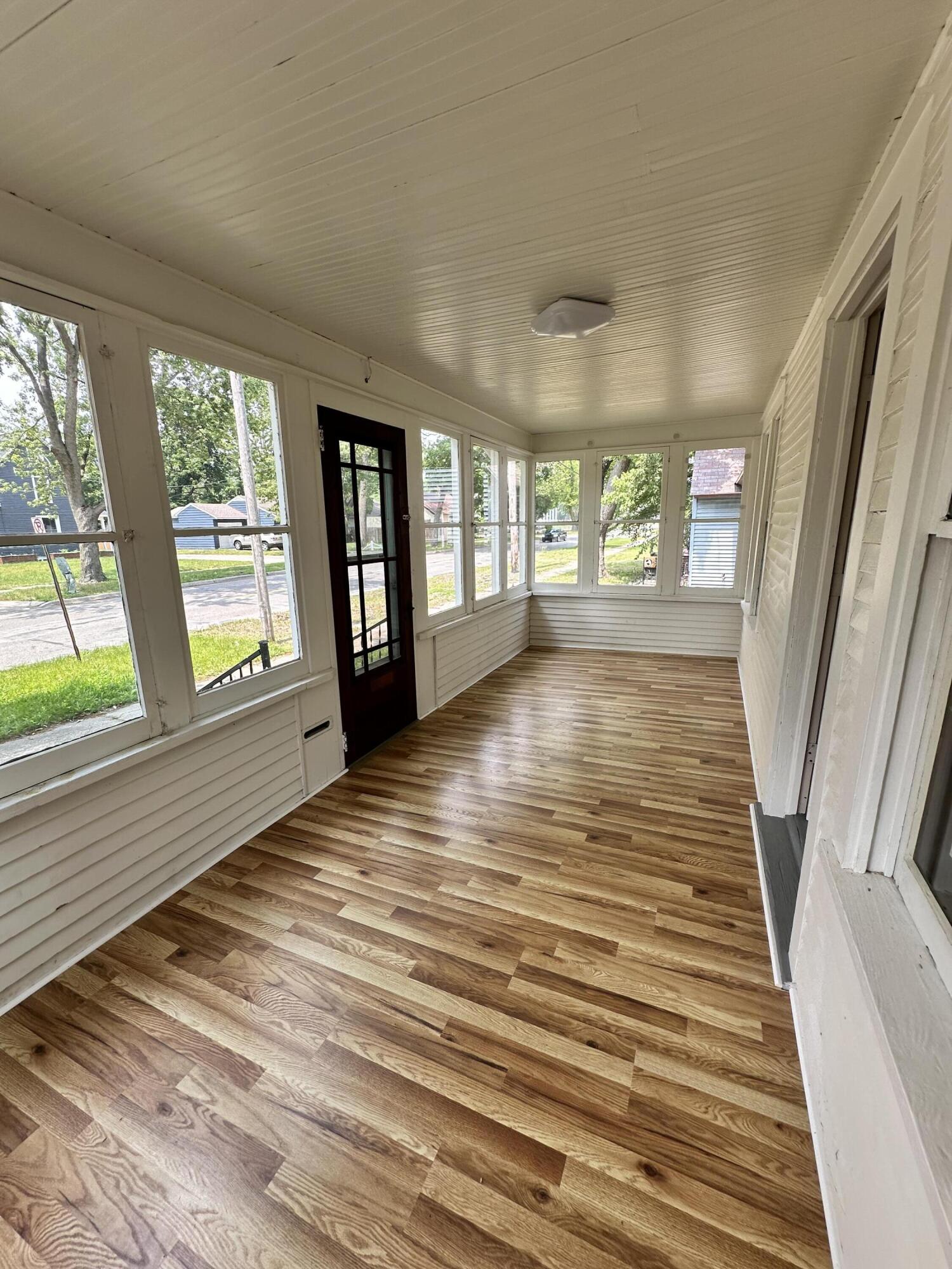 1636 Wood Street Muskegon MI 49442