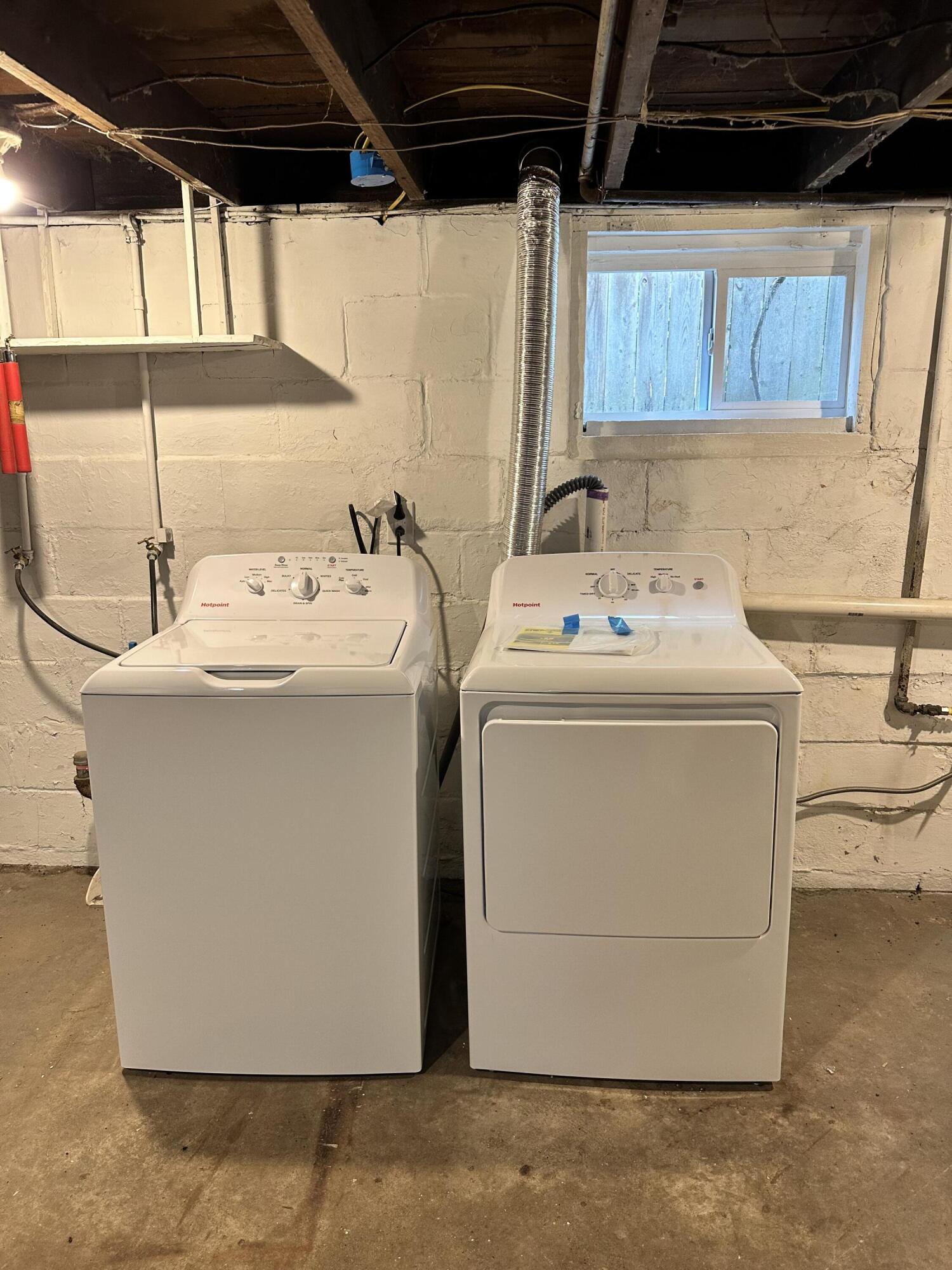 1636 Wood Street Muskegon MI 49442