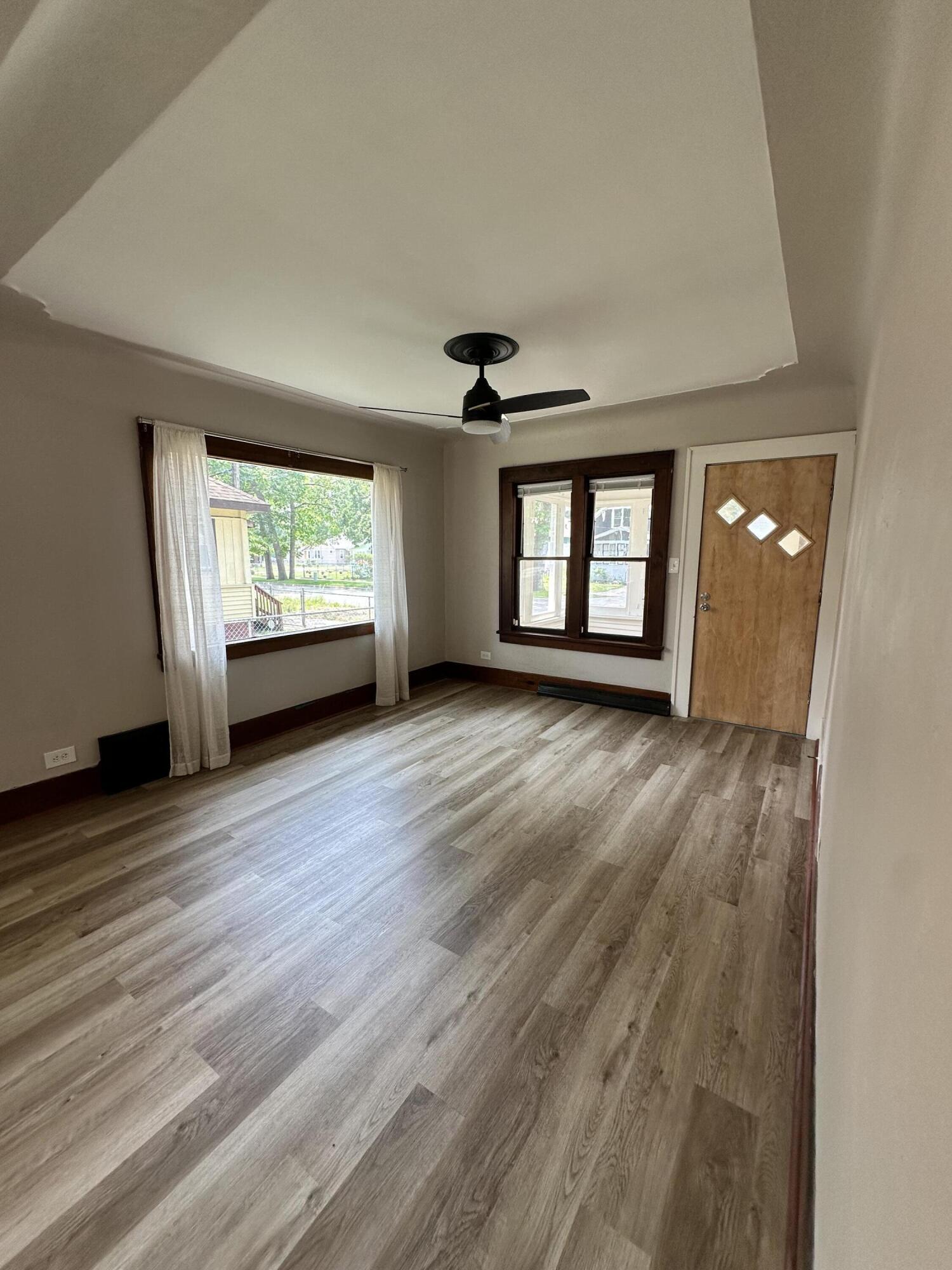 1636 Wood Street Muskegon MI 49442