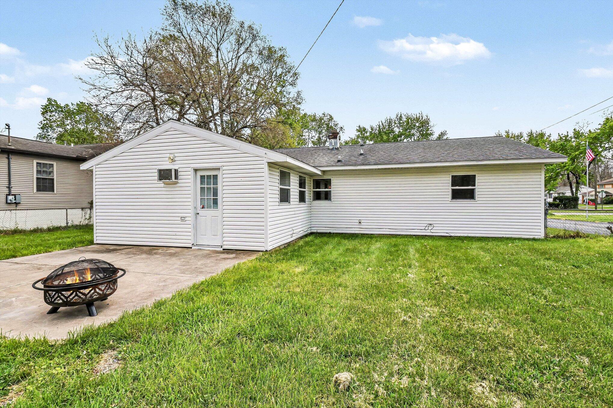 1321 Fairfield Drive Niles MI 49120