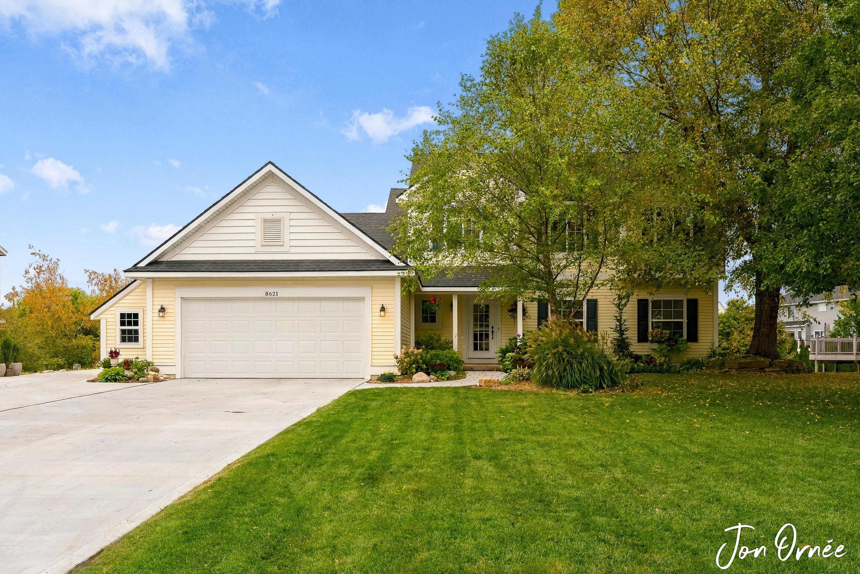 8621 Sun Park Drive Zeeland MI 49464