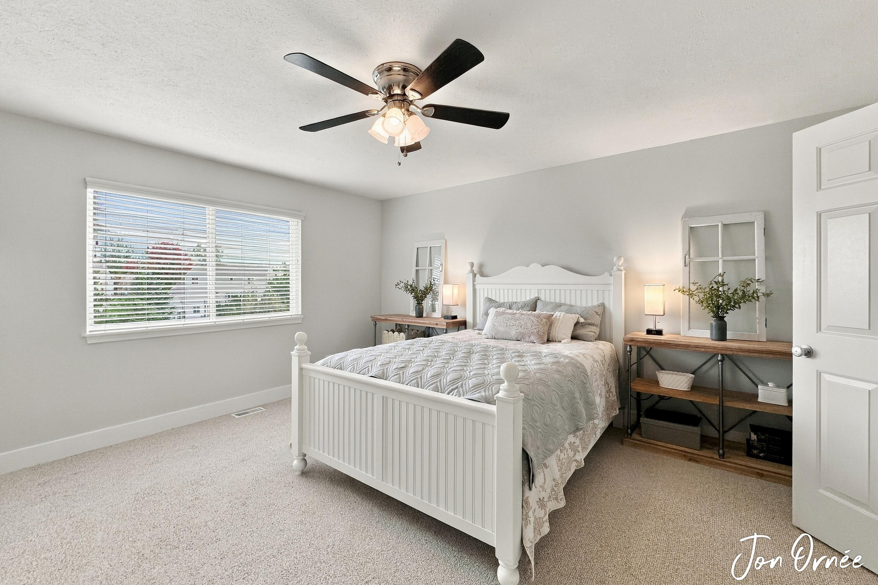 8621 Sun Park Drive Zeeland MI 49464