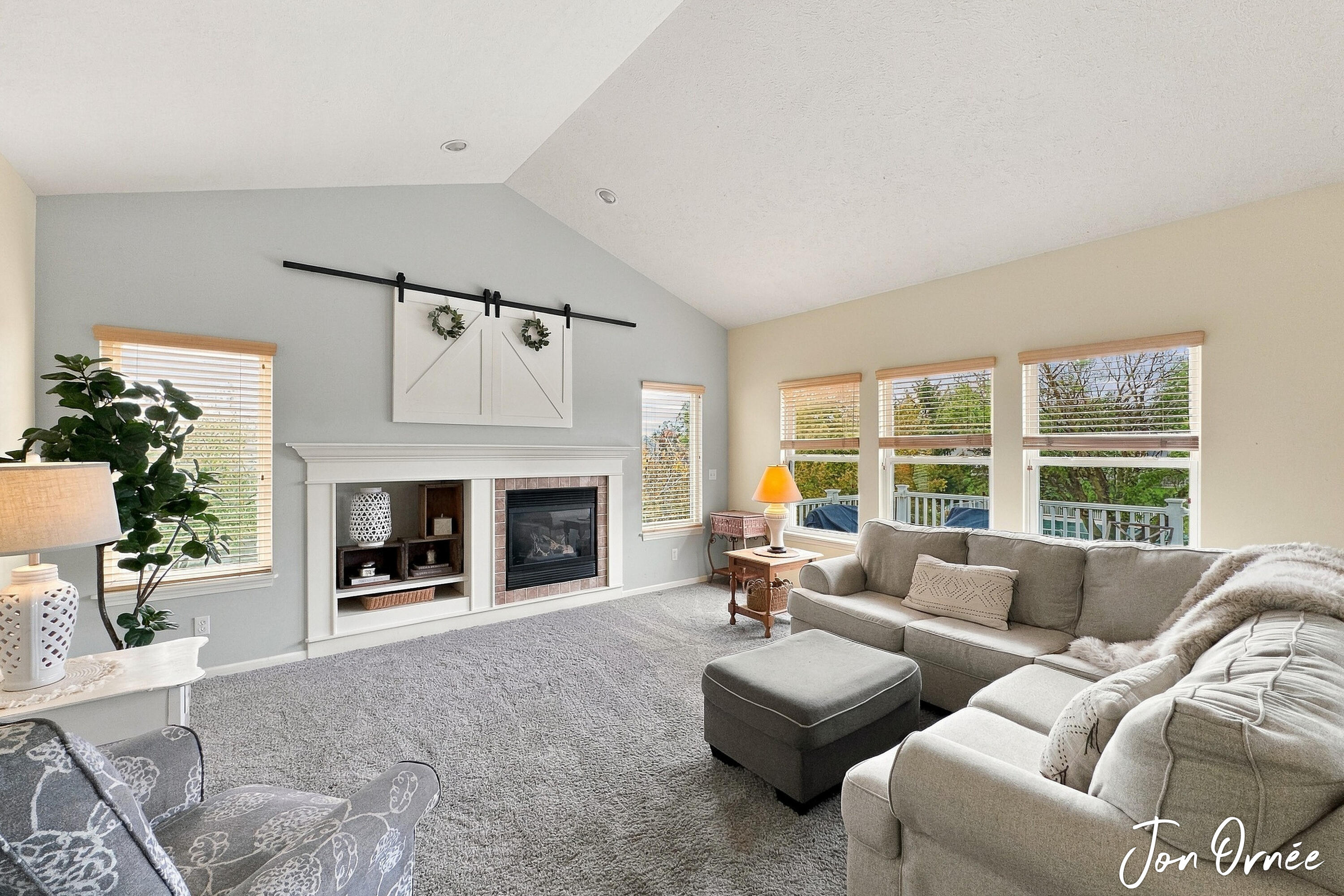 8621 Sun Park Drive Zeeland MI 49464