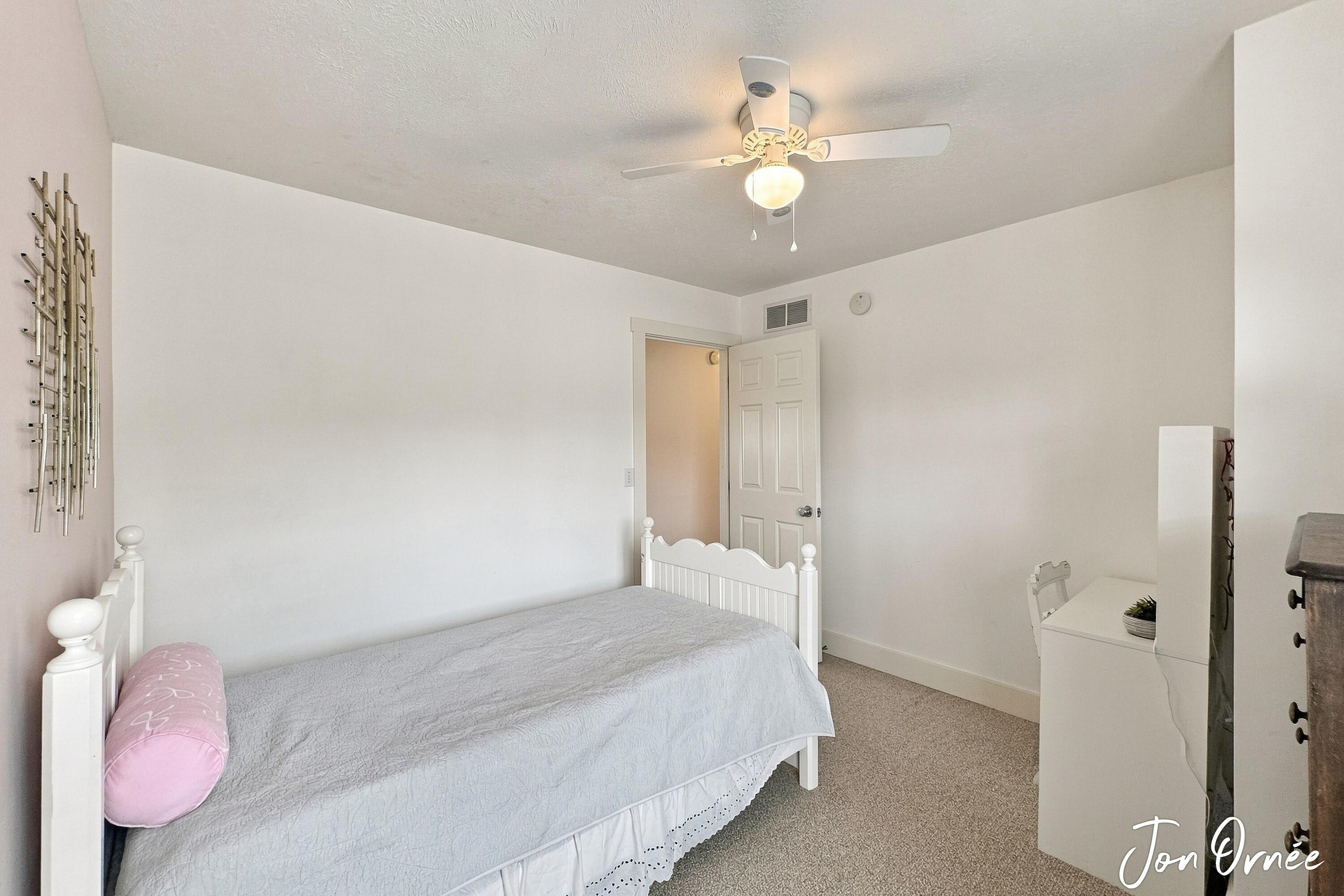 8621 Sun Park Drive Zeeland MI 49464