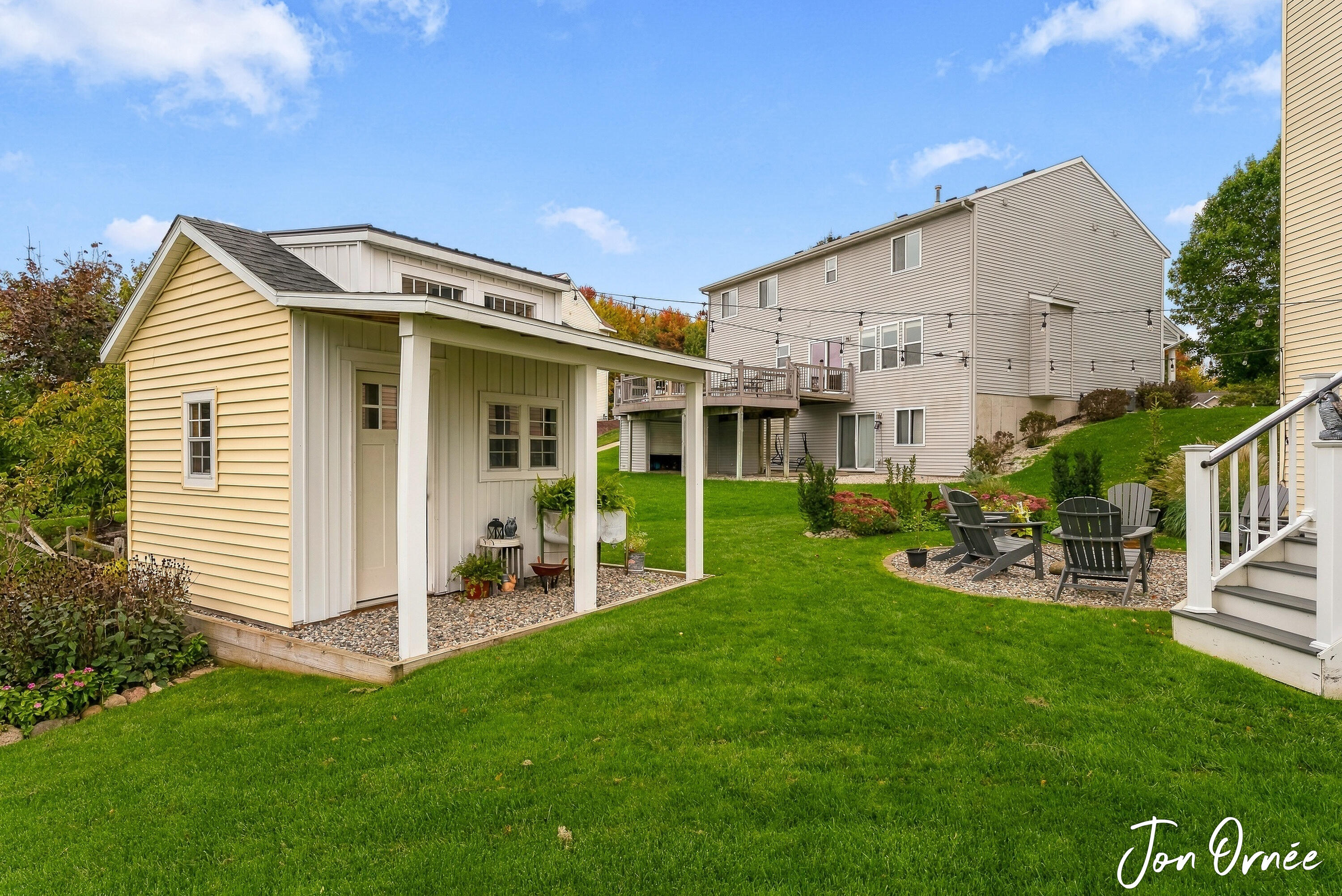 8621 Sun Park Drive Zeeland MI 49464