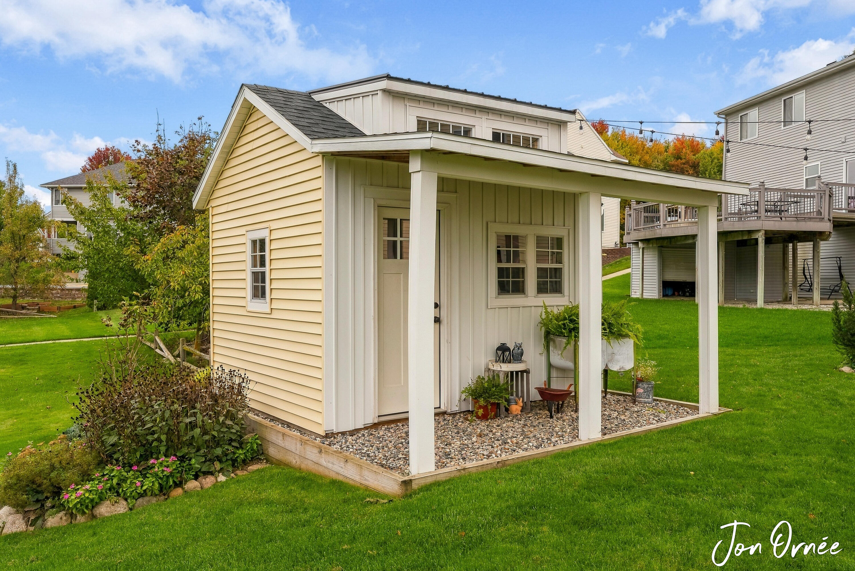 8621 Sun Park Drive Zeeland MI 49464