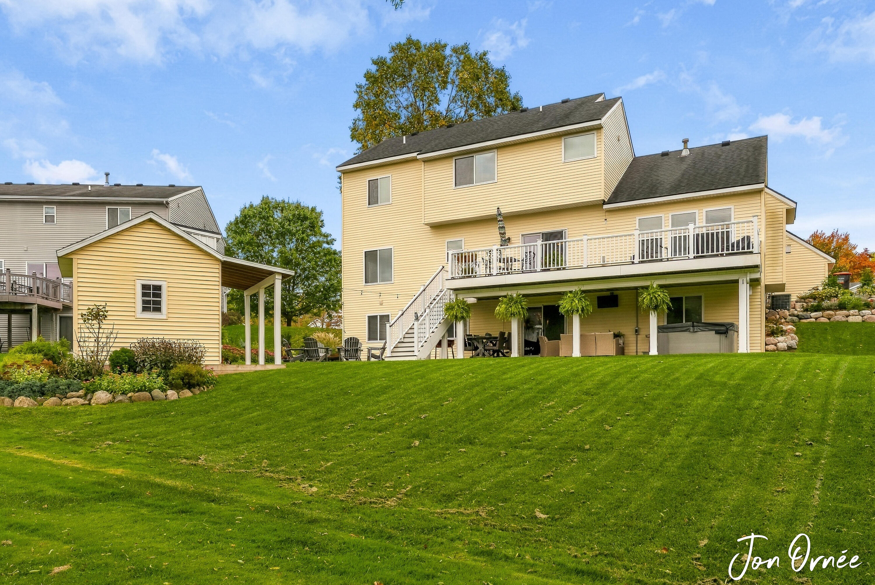 8621 Sun Park Drive Zeeland MI 49464