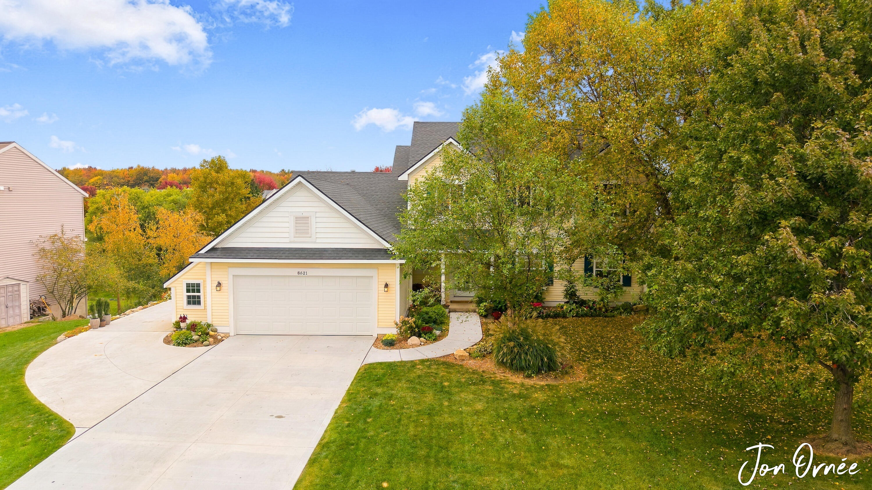 8621 Sun Park Drive Zeeland MI 49464