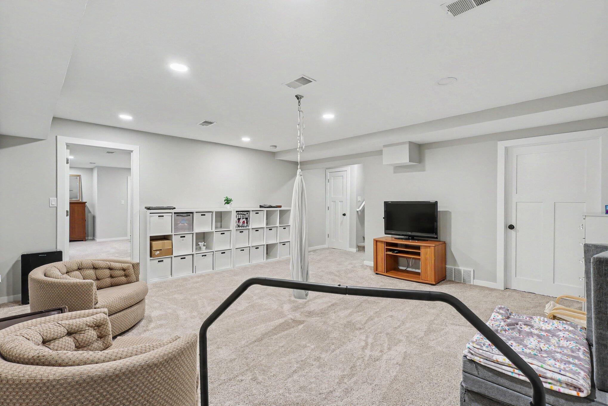 2307 Byerley Drive Muskegon MI 49444