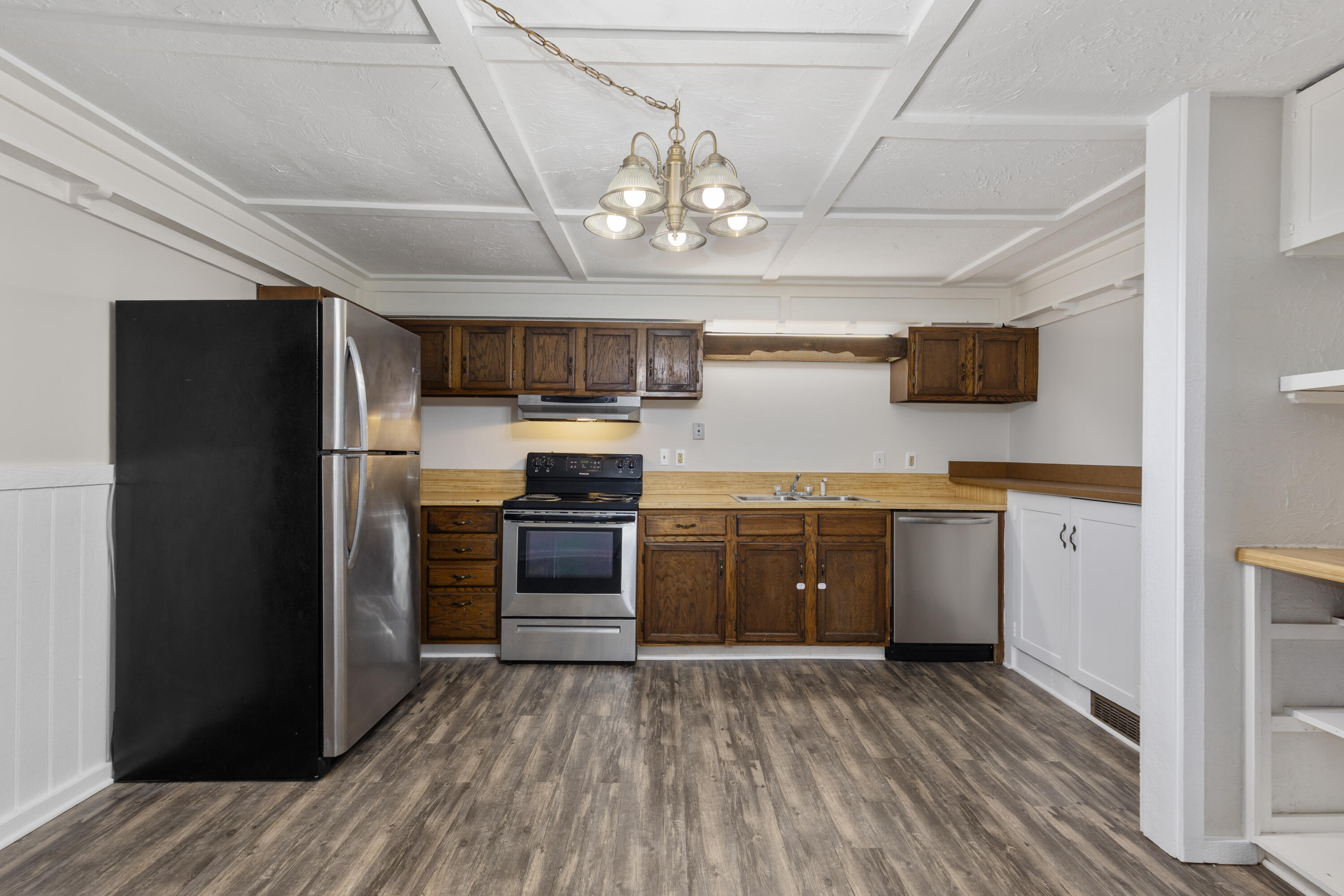 251 W 11th Street Holland MI 49423