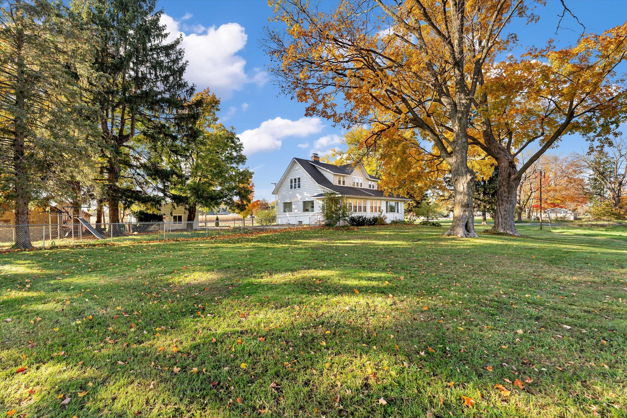 4391 Fruit Ridge Avenue NW Grand Rapids MI 49544