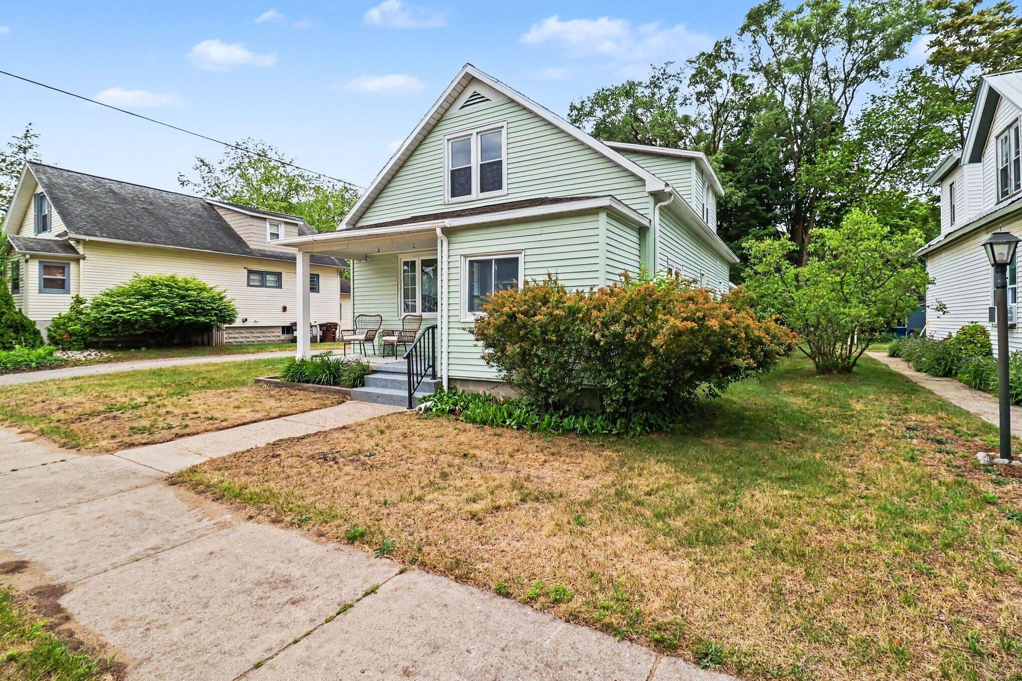 109 N Franklin Street Ludington MI 49431