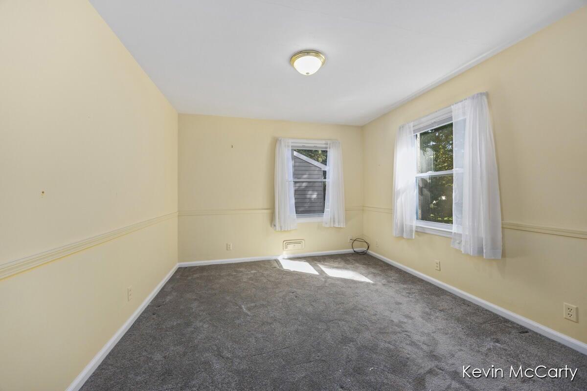 1043 Floral Avenue SE East Grand Rapids MI 49506