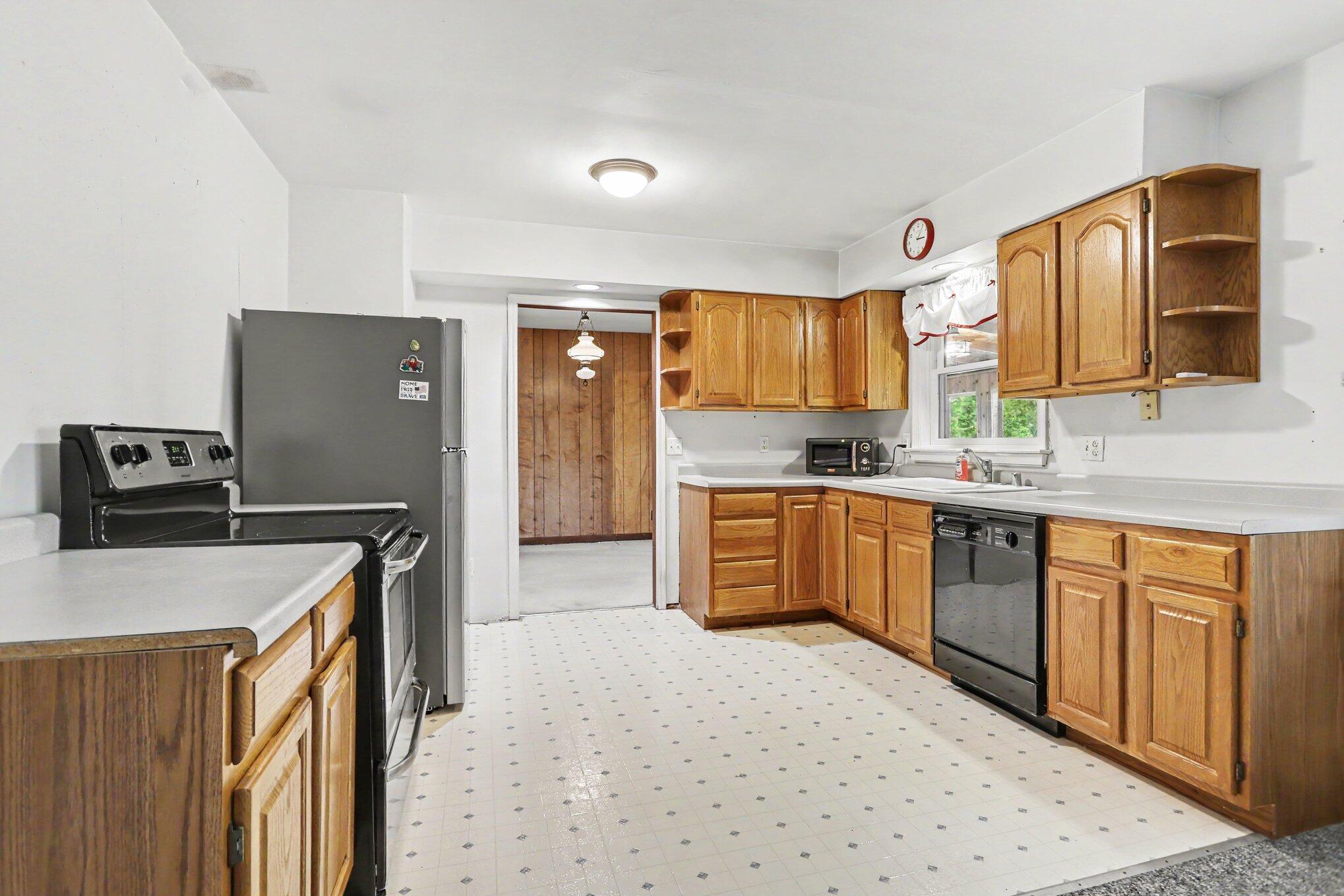 6710 Amberly Street Portage MI 49024