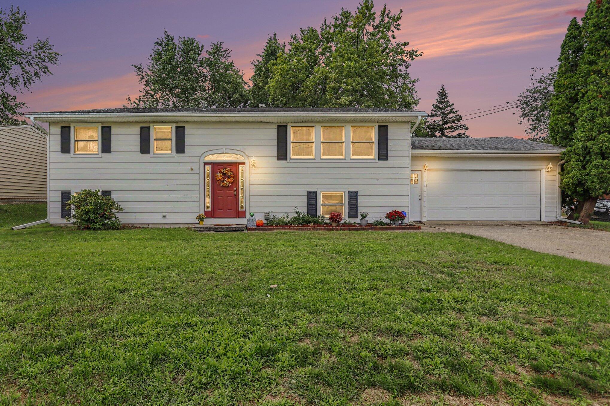 6710 Amberly Street Portage MI 49024