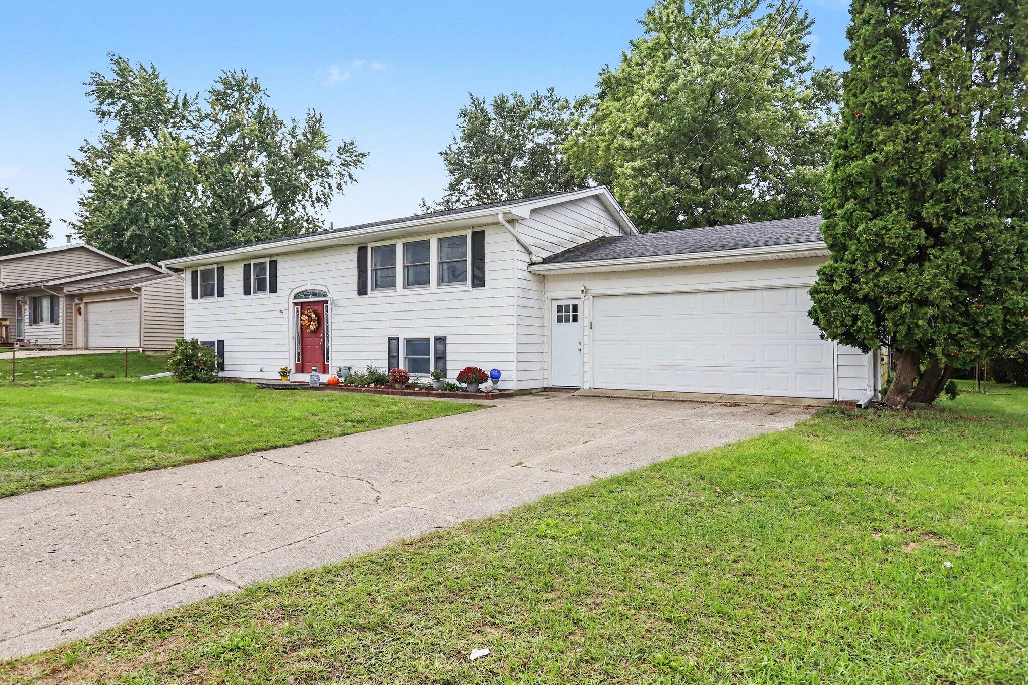 6710 Amberly Street Portage MI 49024