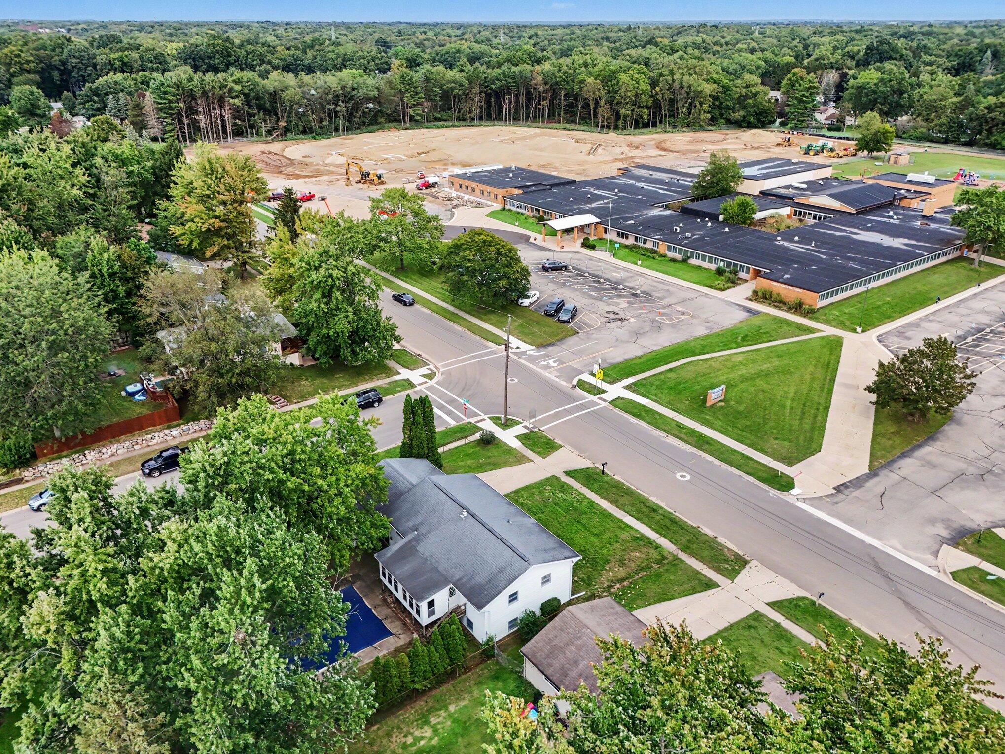 6710 Amberly Street Portage MI 49024