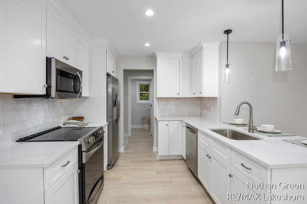 2015 64th Street Fennville MI 49408