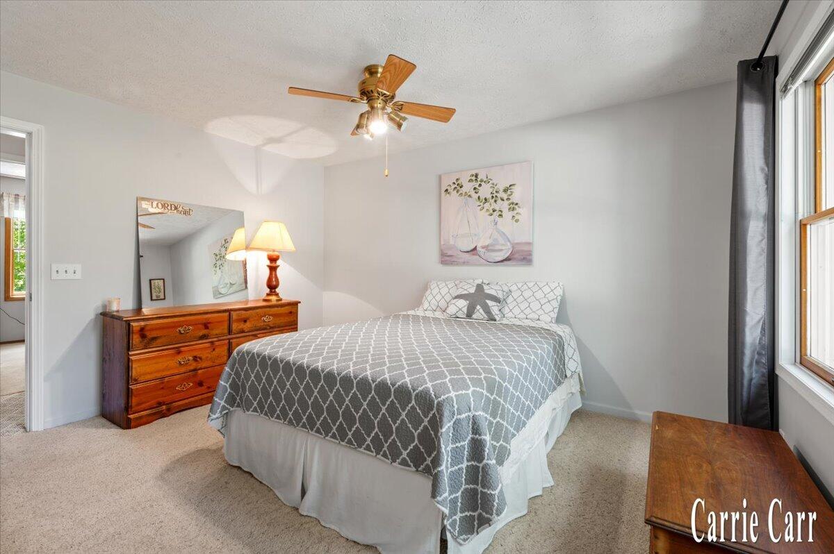 8670 Wolven Avenue NE Rockford MI 49341