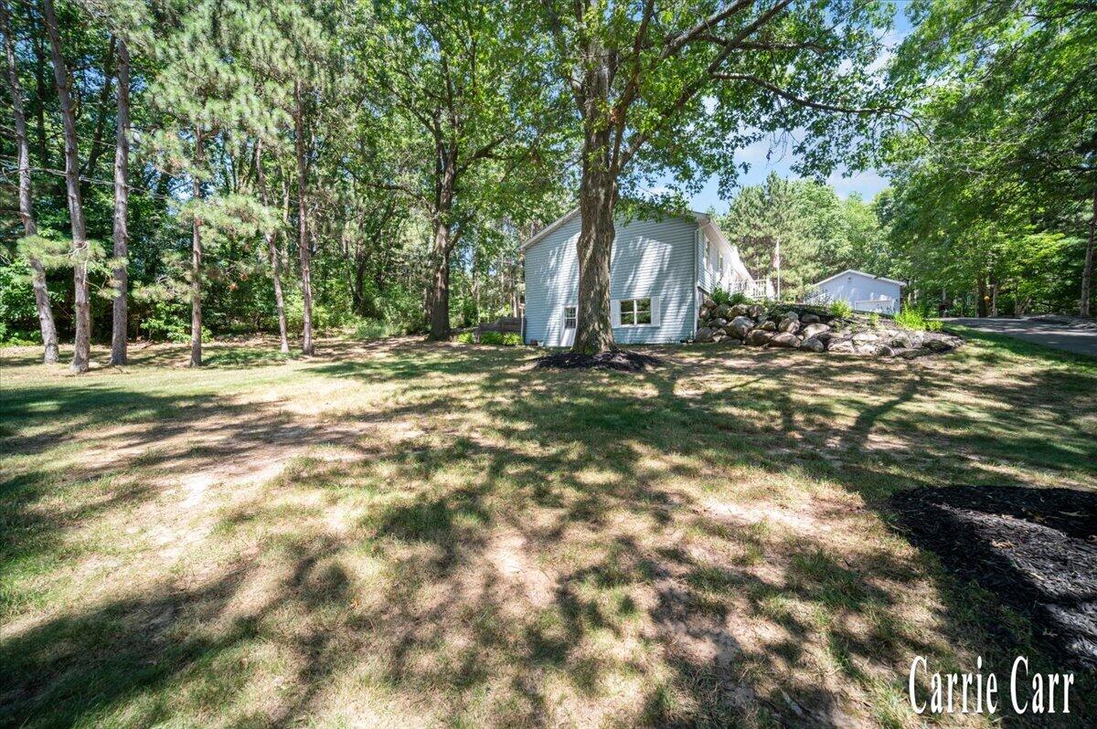 8670 Wolven Avenue NE Rockford MI 49341