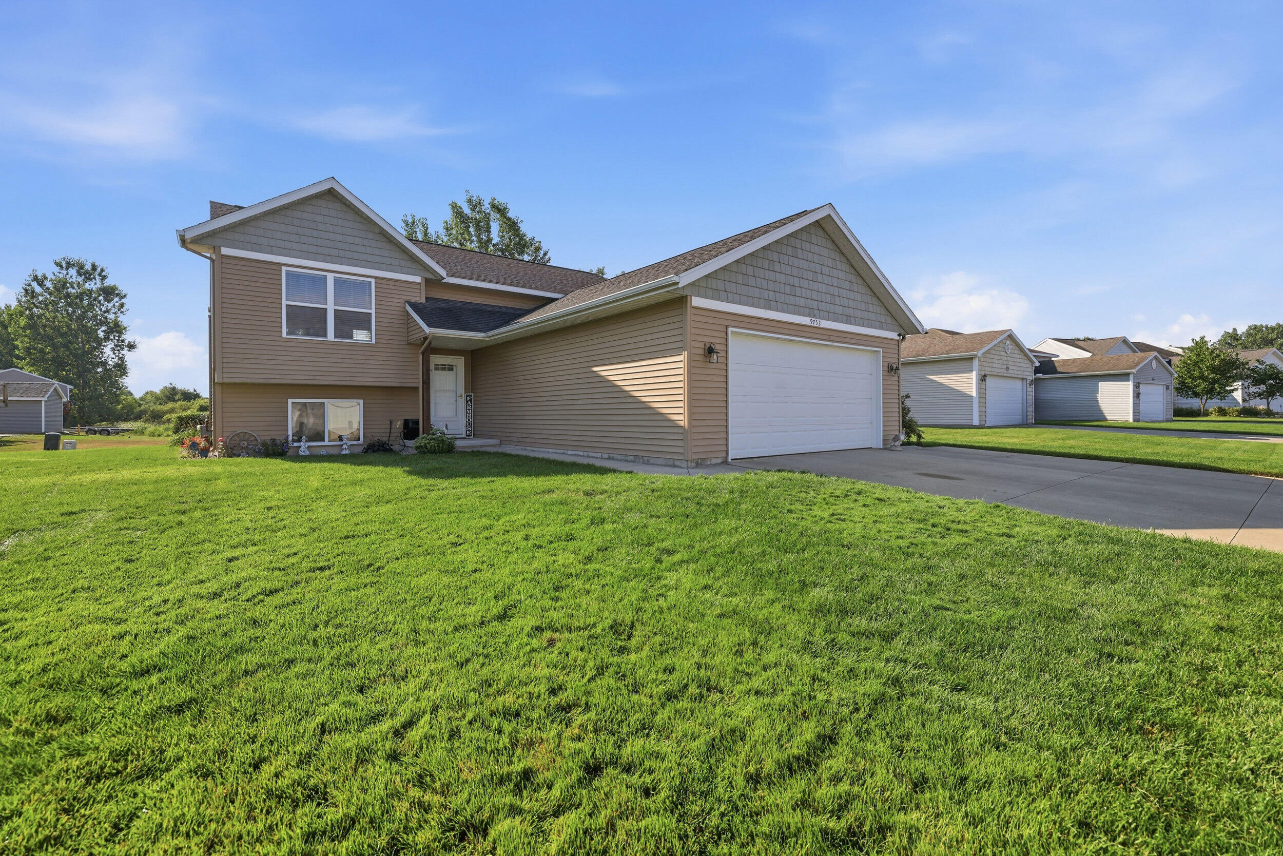 9752 Crystal Circle Zeeland MI 49464