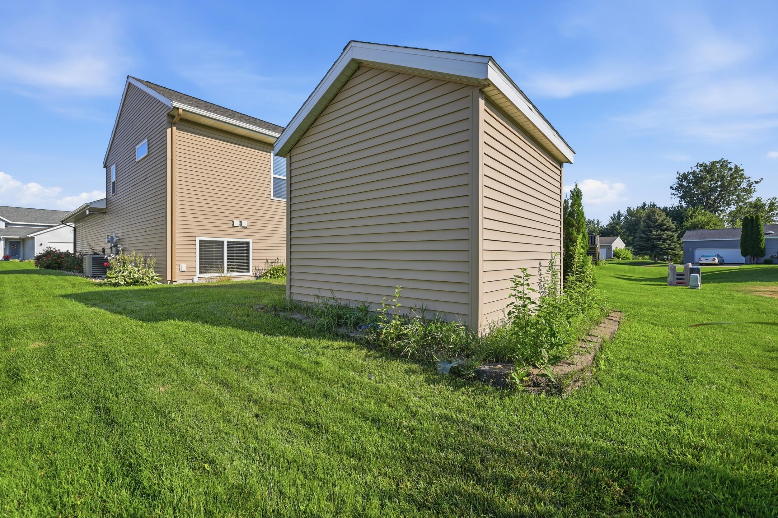 9752 Crystal Circle Zeeland MI 49464