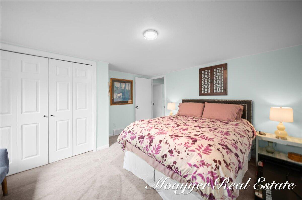 611 71st Street SE Grand Rapids MI 49548